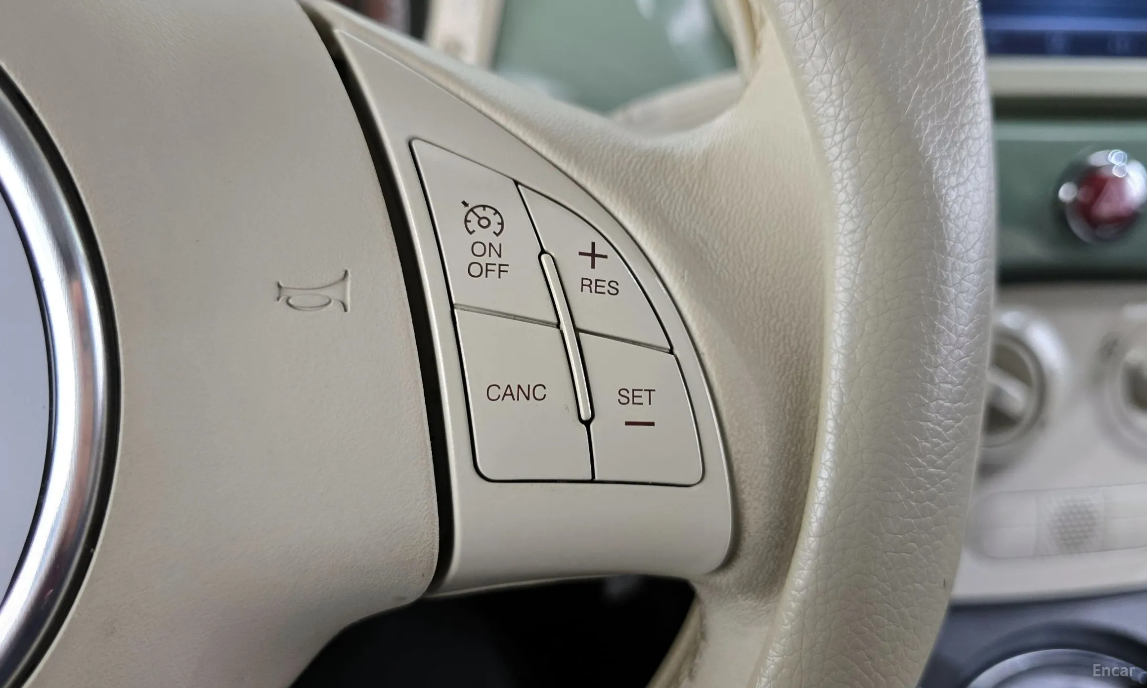 Fiat 500 превью 16