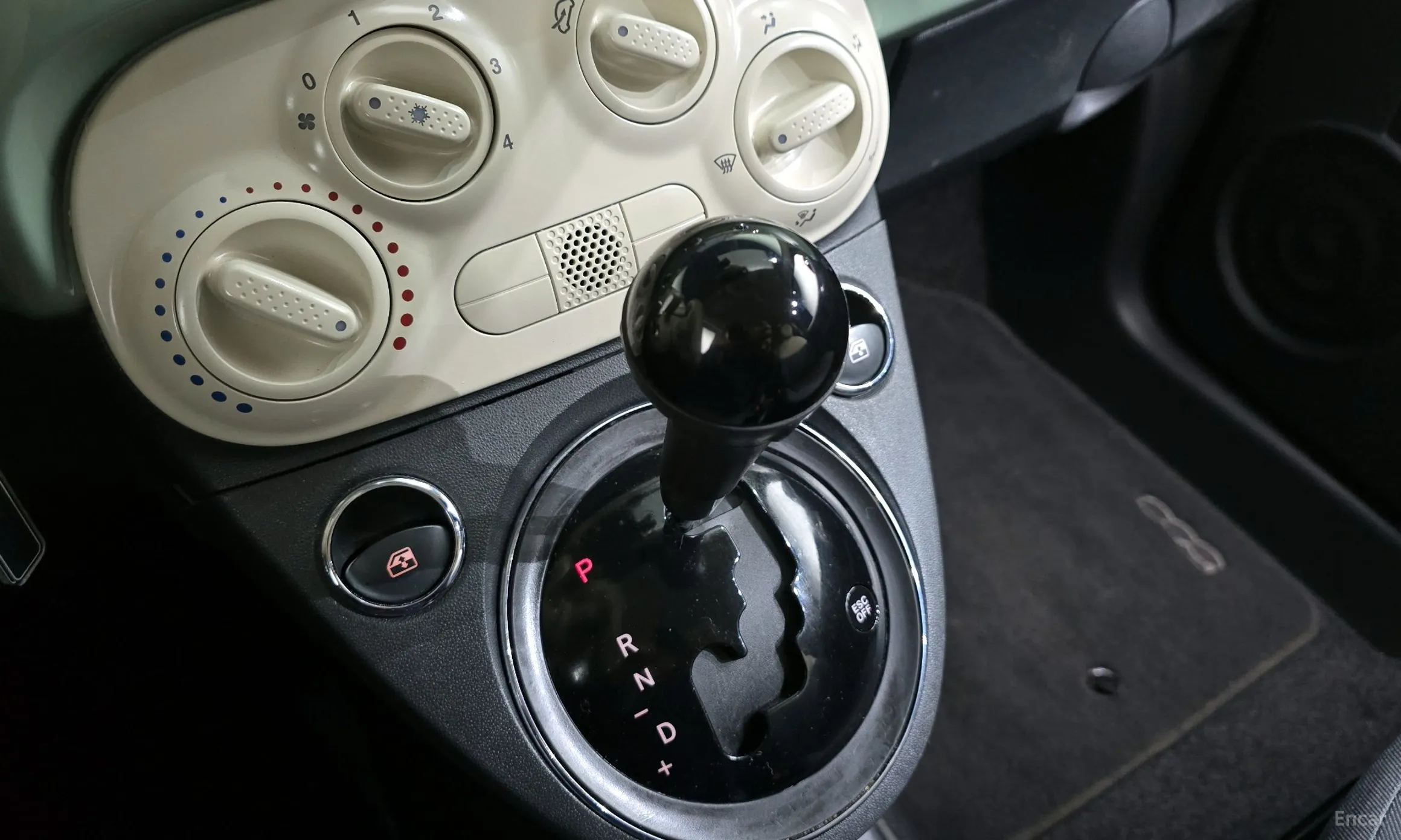 Fiat 500 превью 9