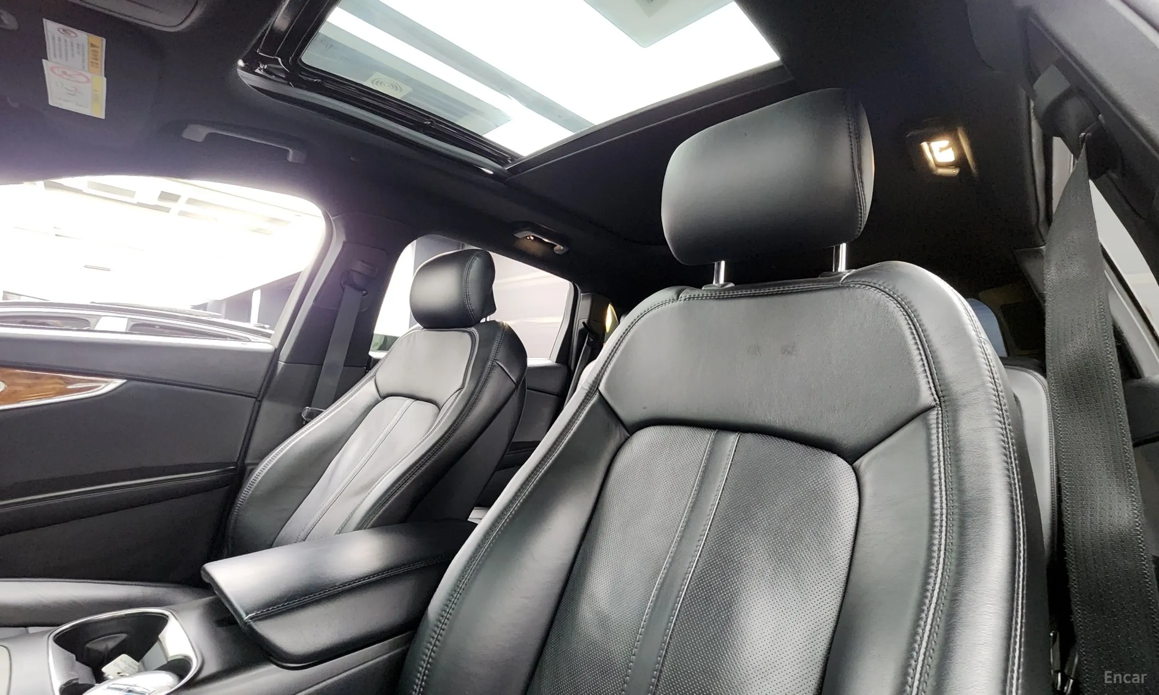 Lincoln MKX 2nd Generation превью 19
