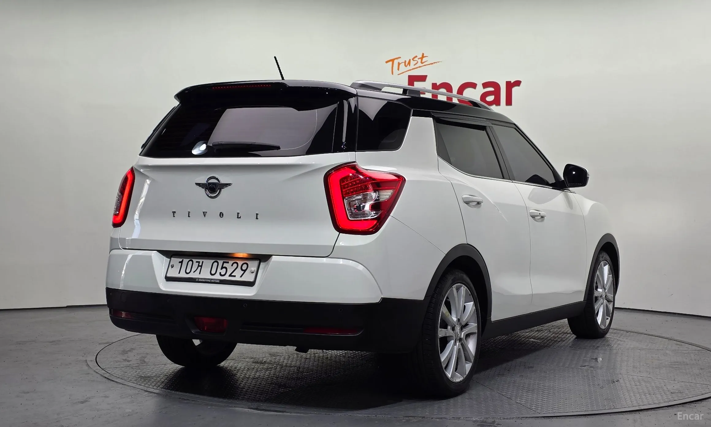 KG Mobility (SsangYong) Tivoli Air превью 2