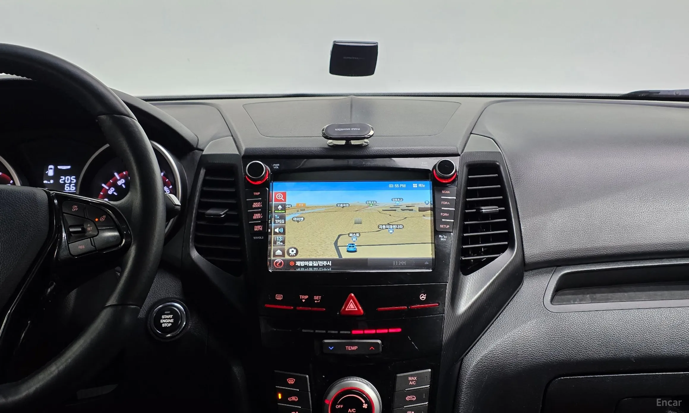 KG Mobility (SsangYong) Tivoli Air превью 16
