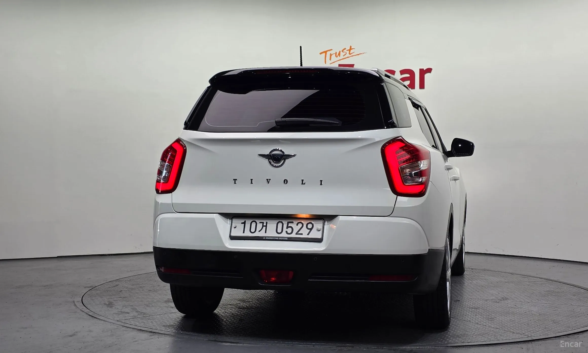KG Mobility (SsangYong) Tivoli Air превью 4