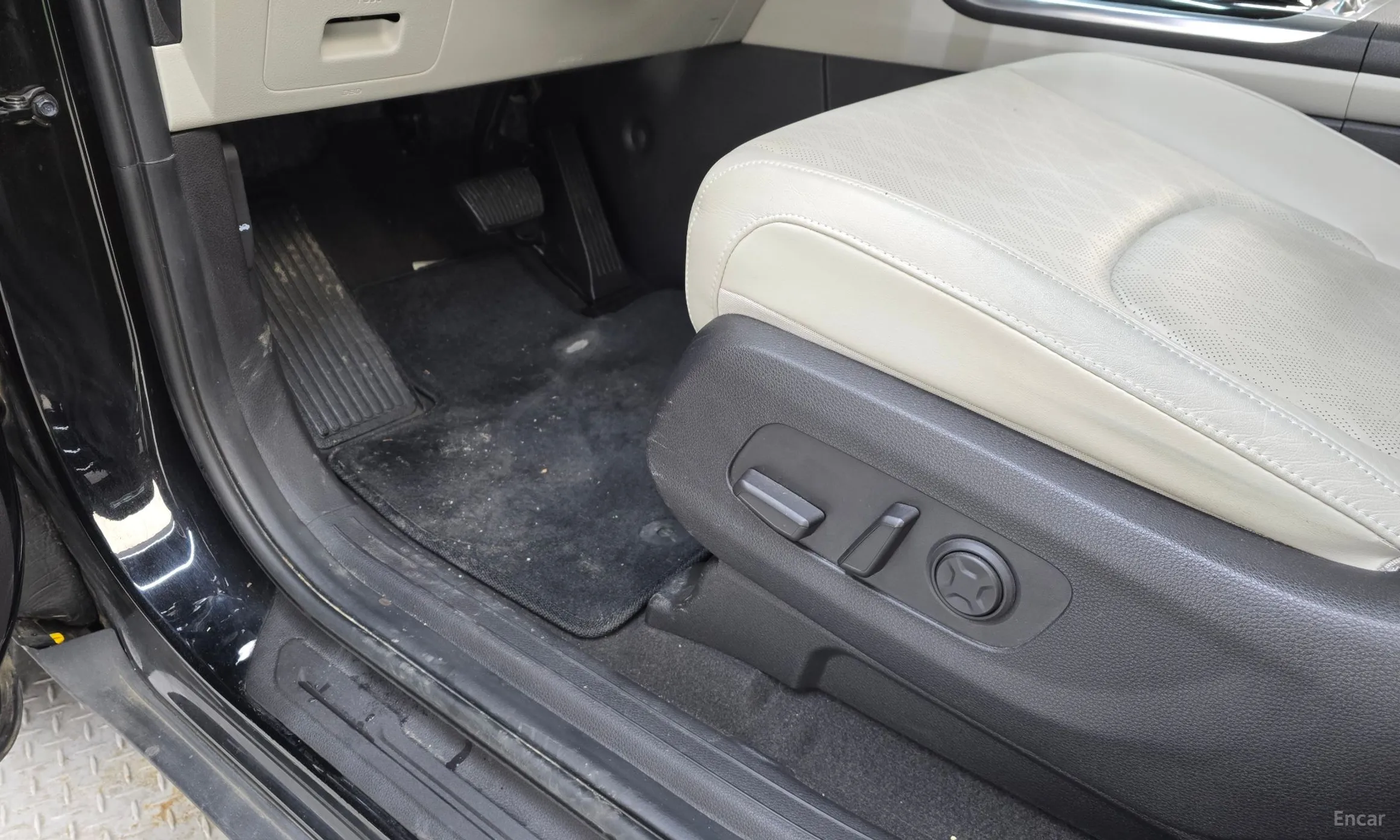 Kia Carnival Gen 4 превью 18