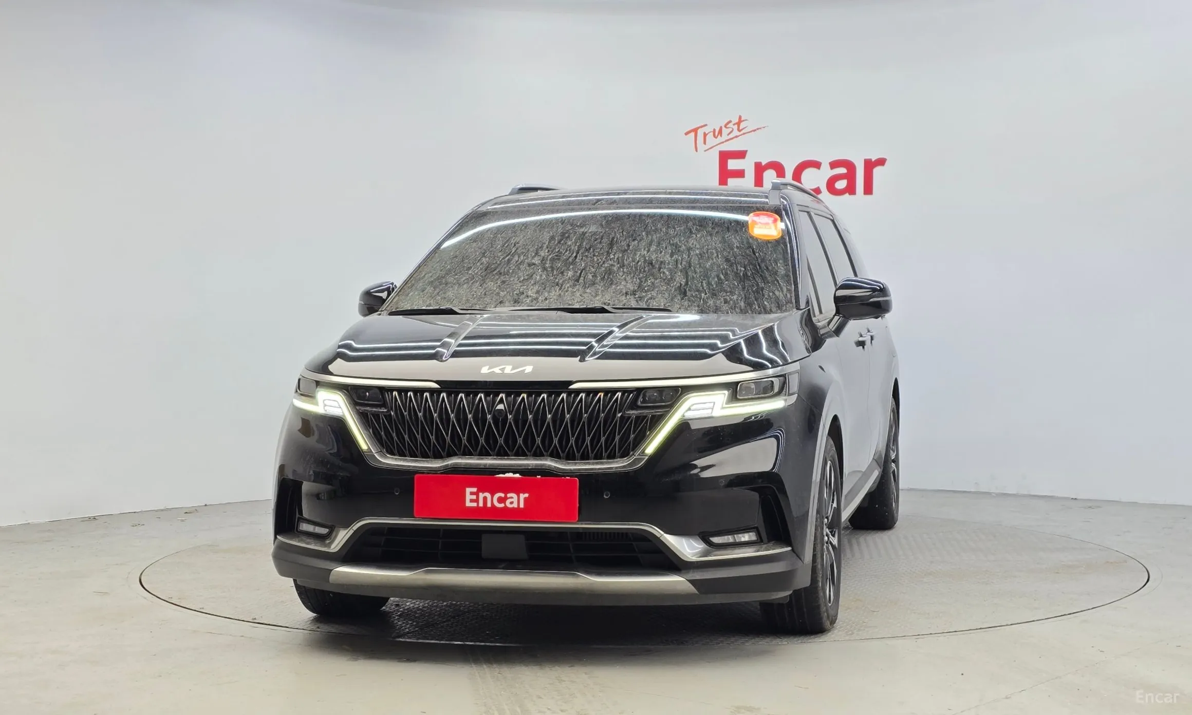 Kia Carnival Gen 4 превью 3