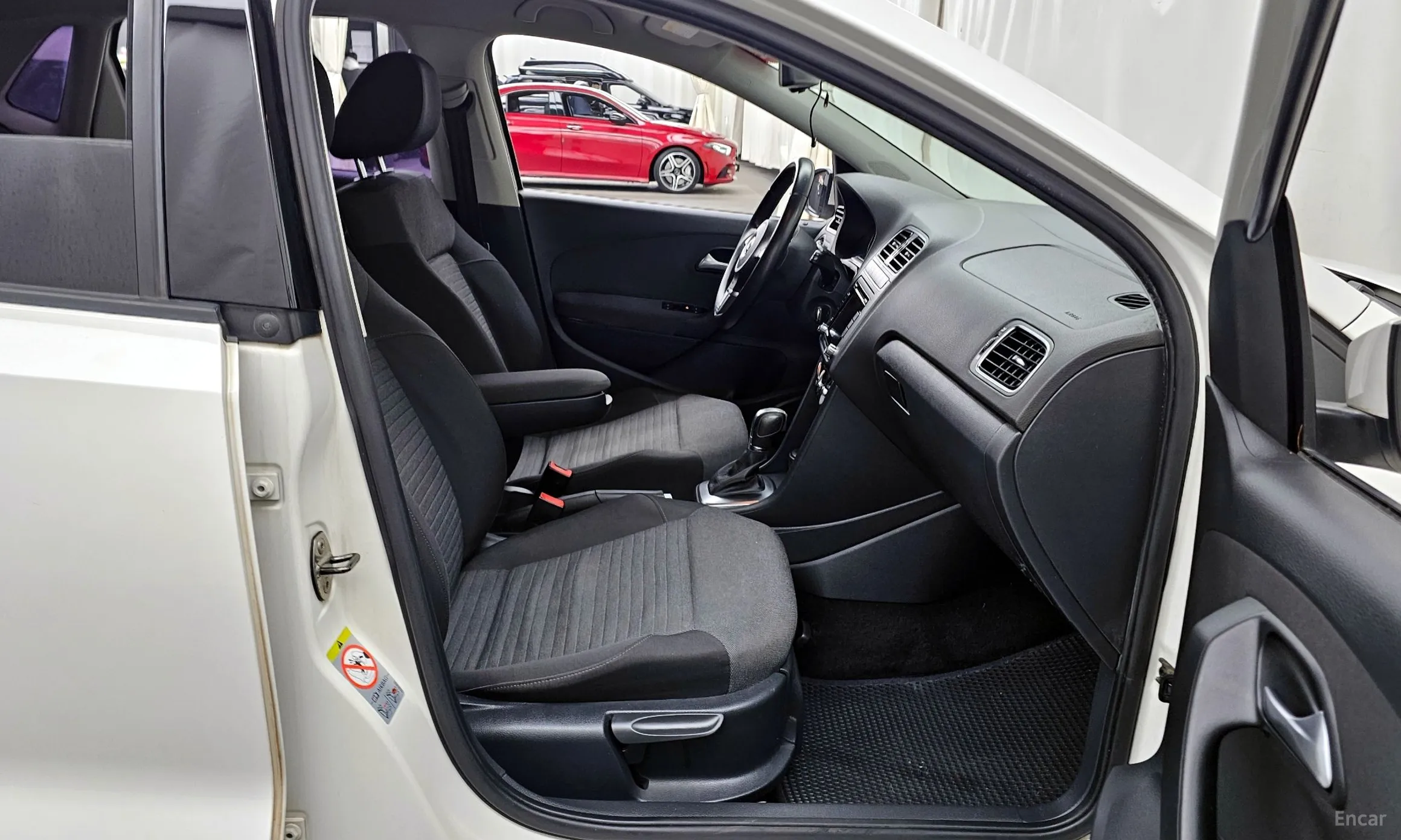 Volkswagen Polo превью 11