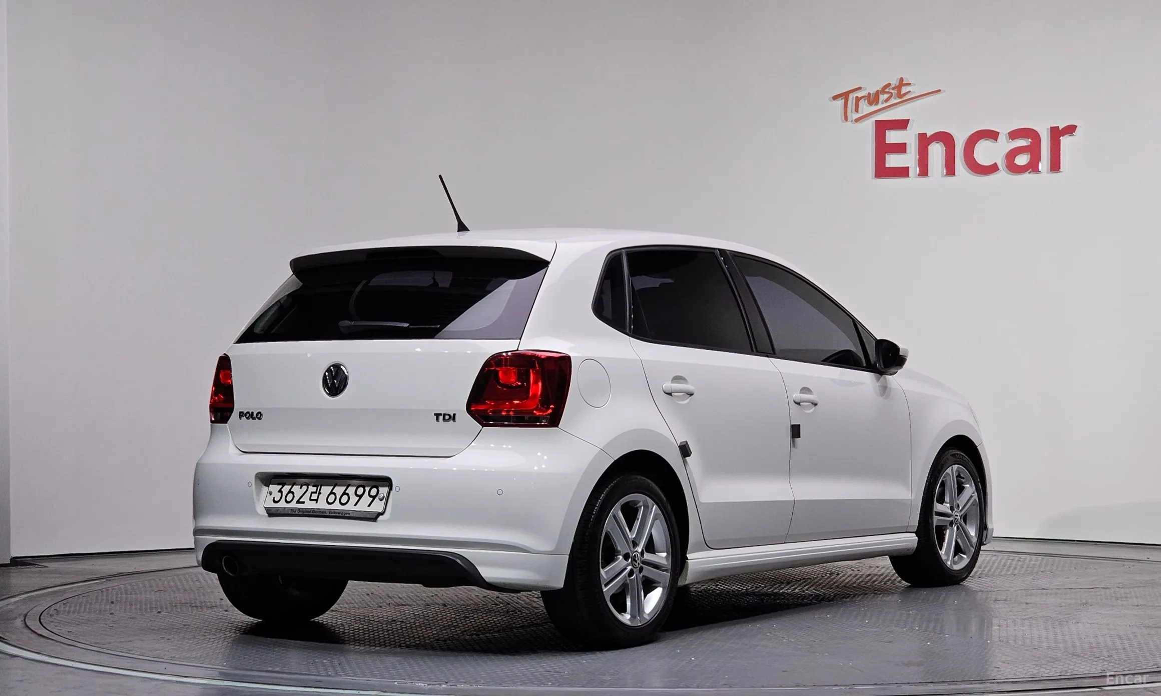 Volkswagen Polo превью 2