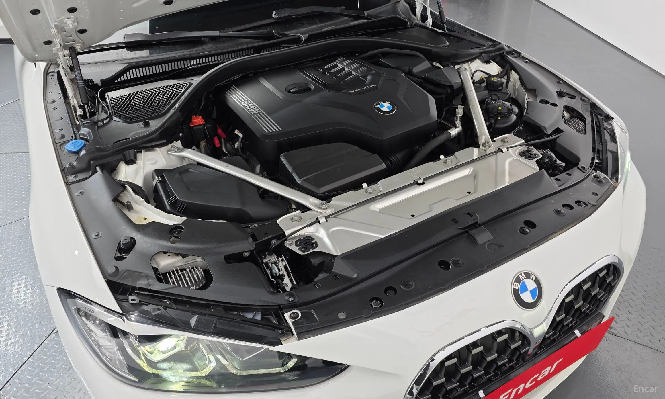 BMW Series 4 (G22) превью 6