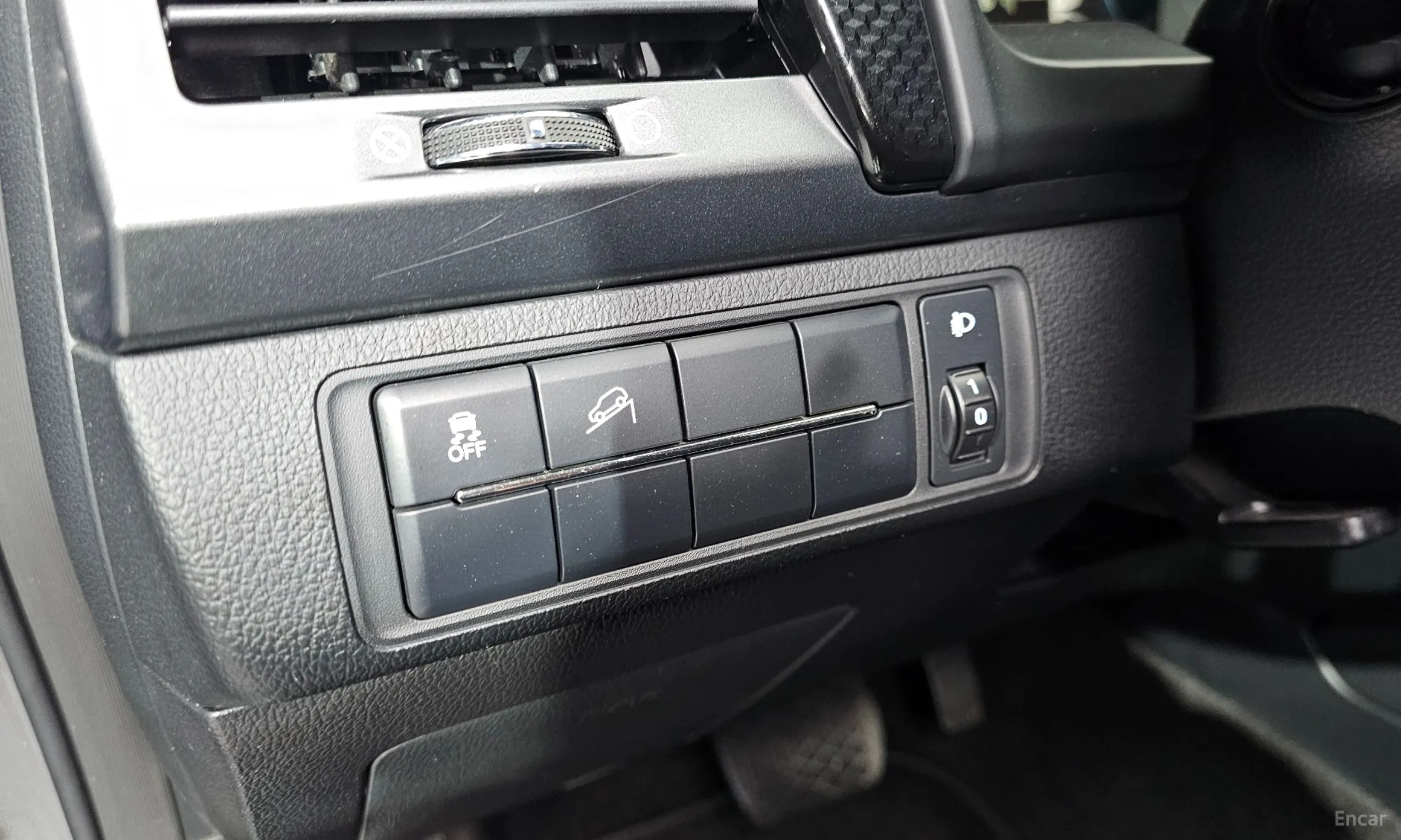 KG Mobility (SsangYong) Rexton Sports Khan превью 13