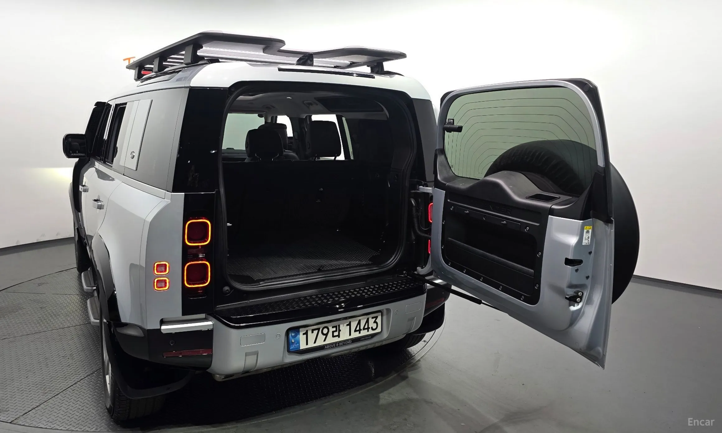 Land Rover Defender (L663) превью 20