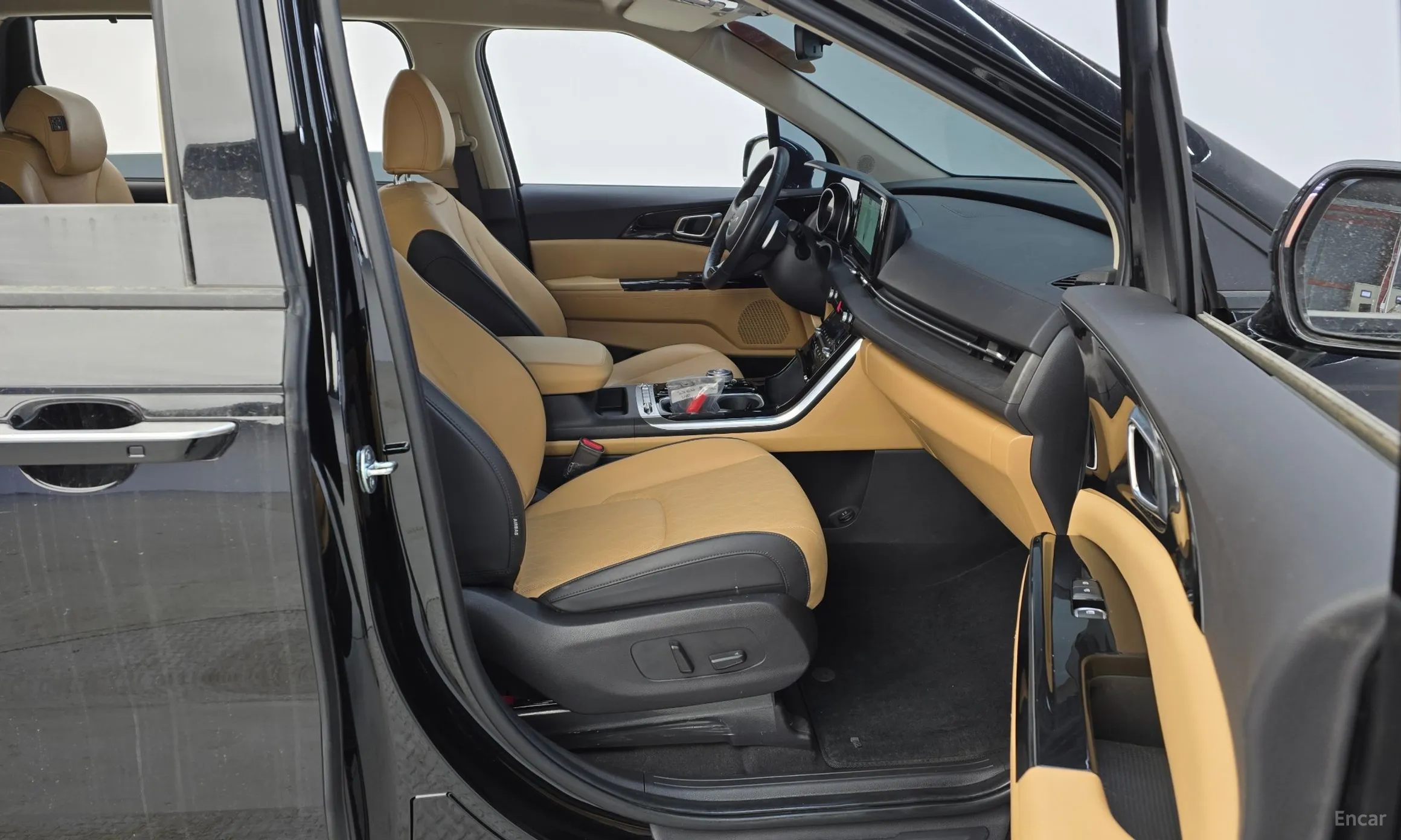 Kia Carnival Gen 4 превью 11