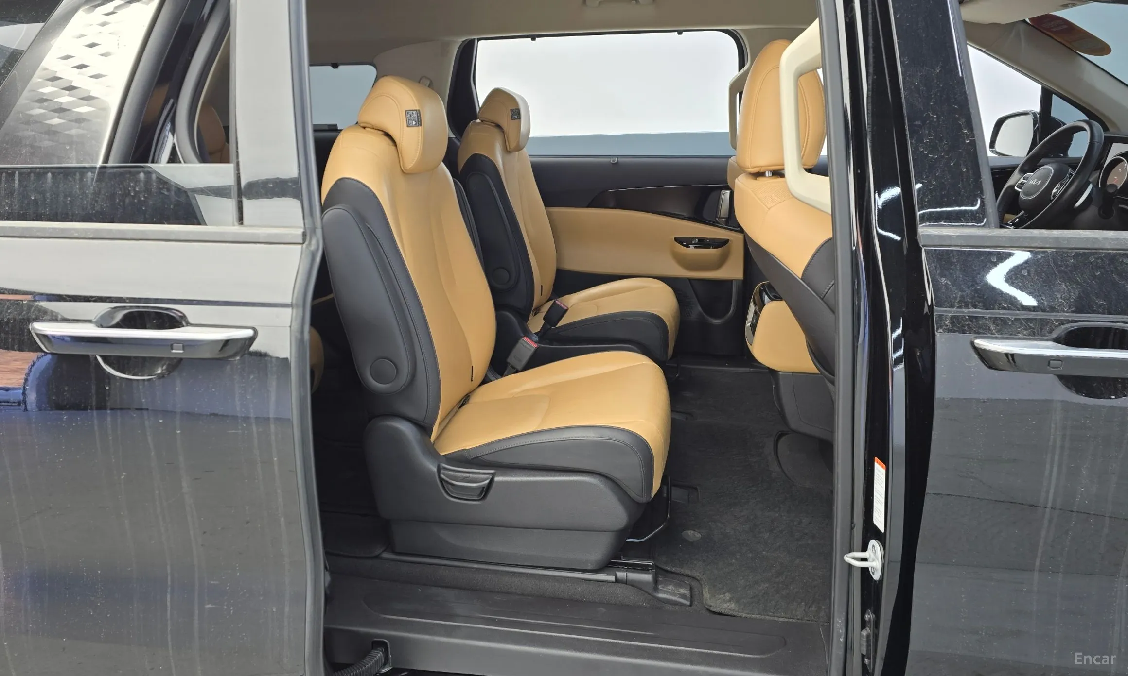 Kia Carnival Gen 4 превью 12