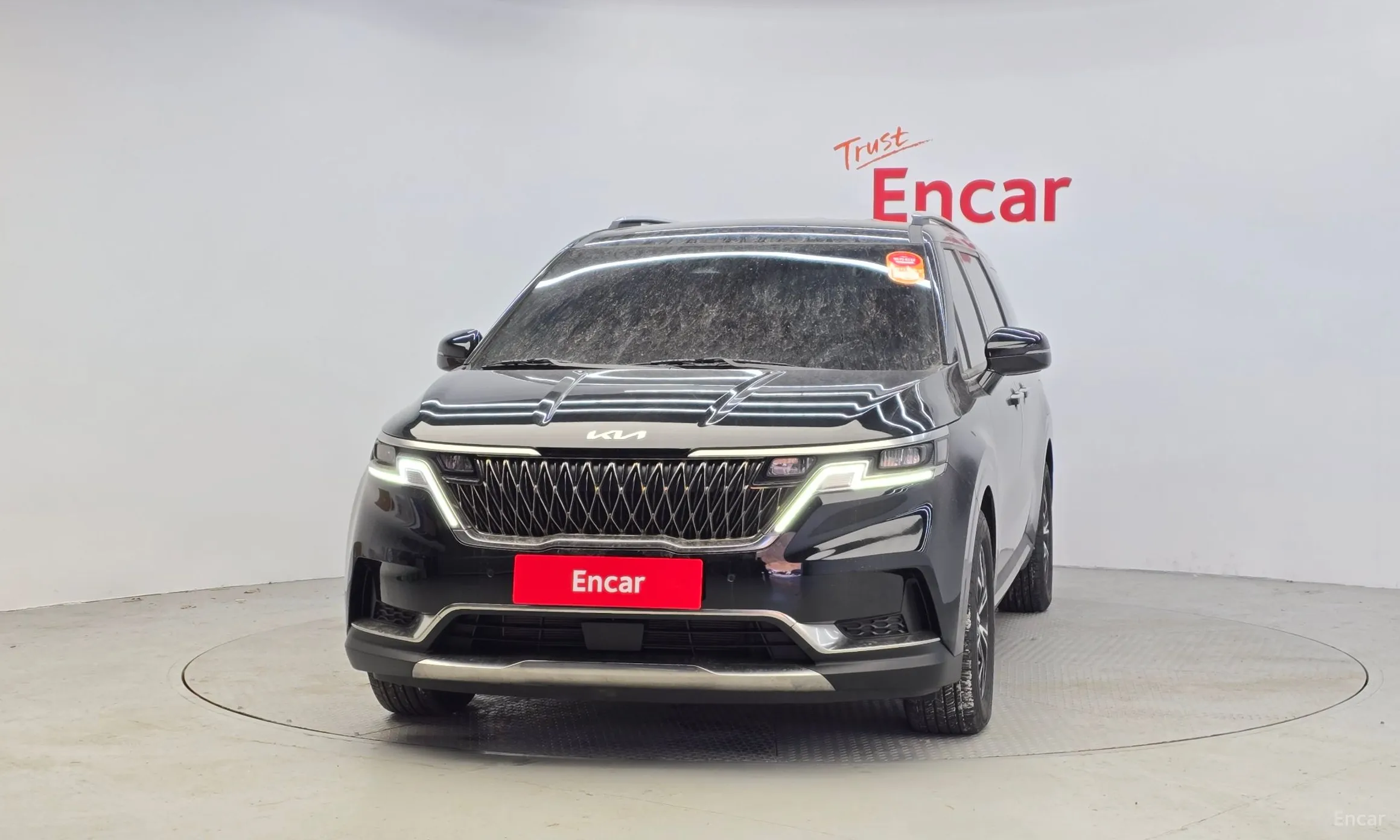 Kia Carnival Gen 4 превью 3