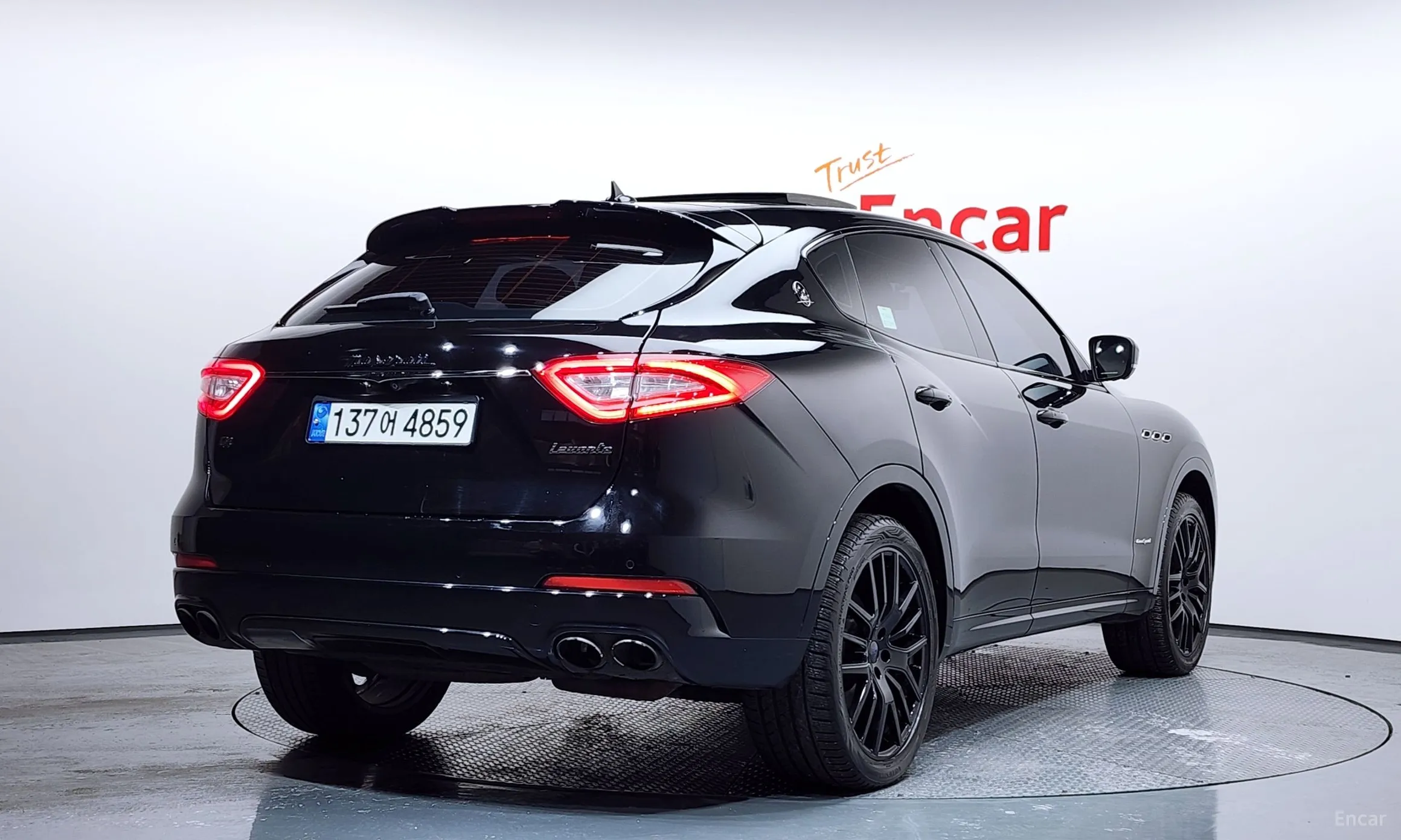 Maserati Levante превью 2
