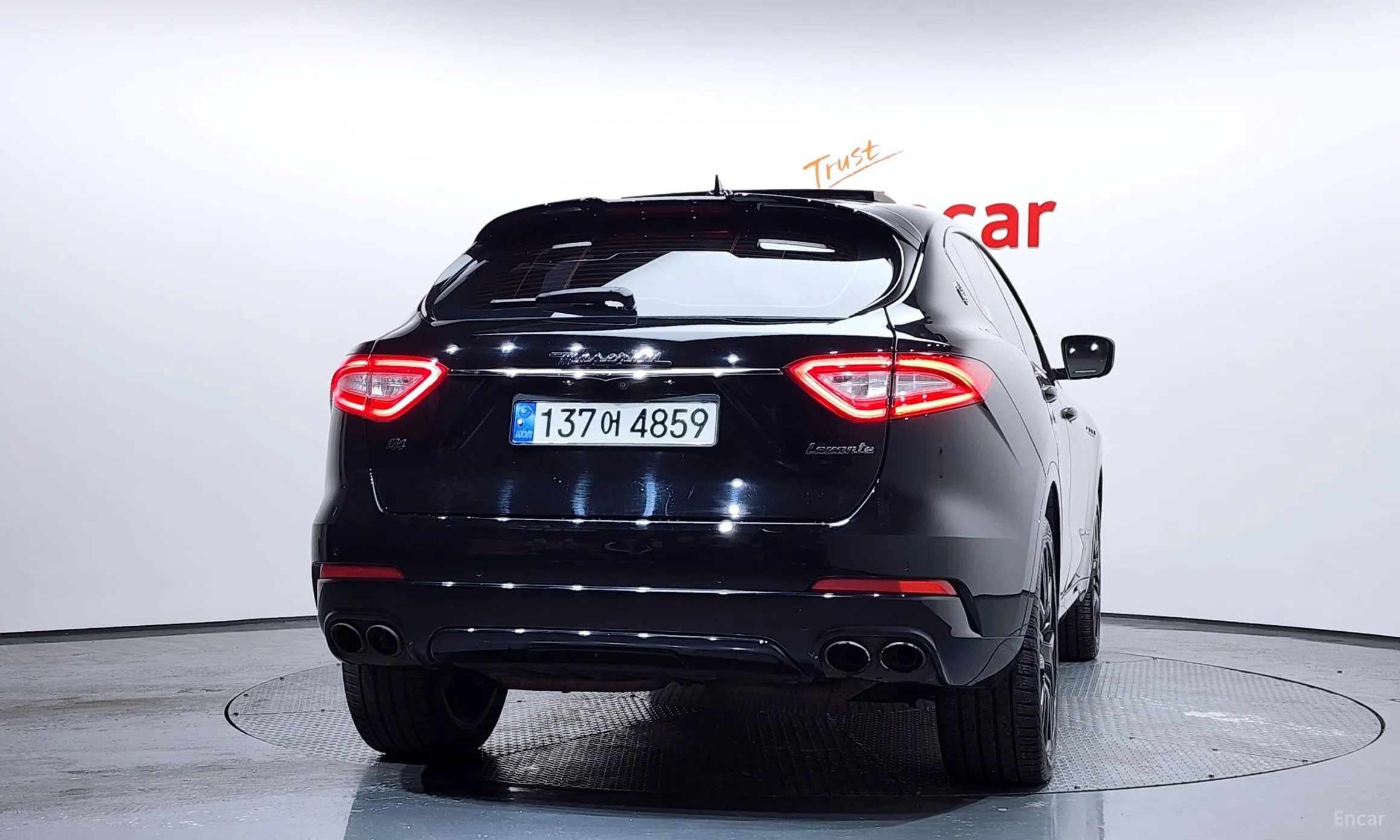 Maserati Levante превью 4