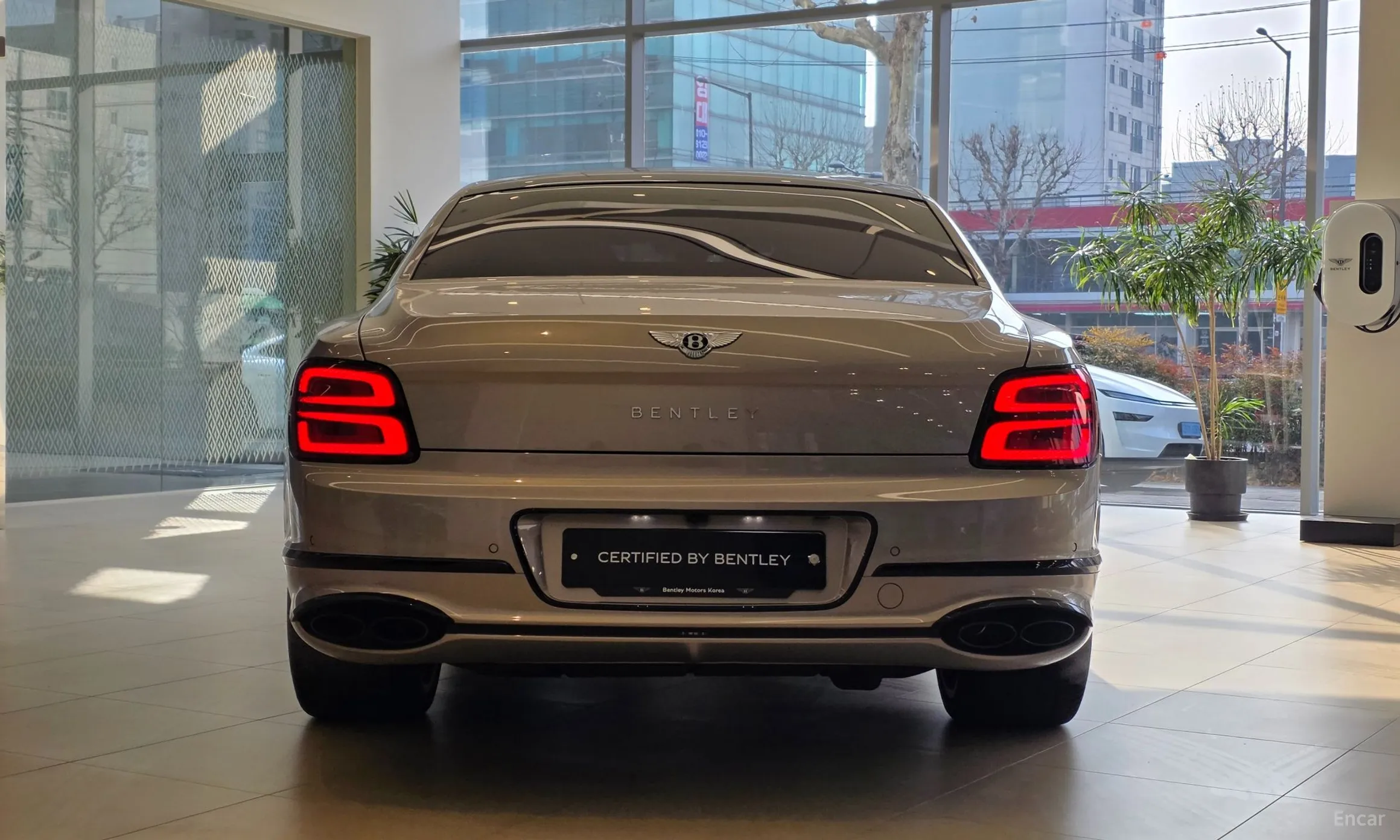 Bentley Flying Spur 3rd Generation превью 4