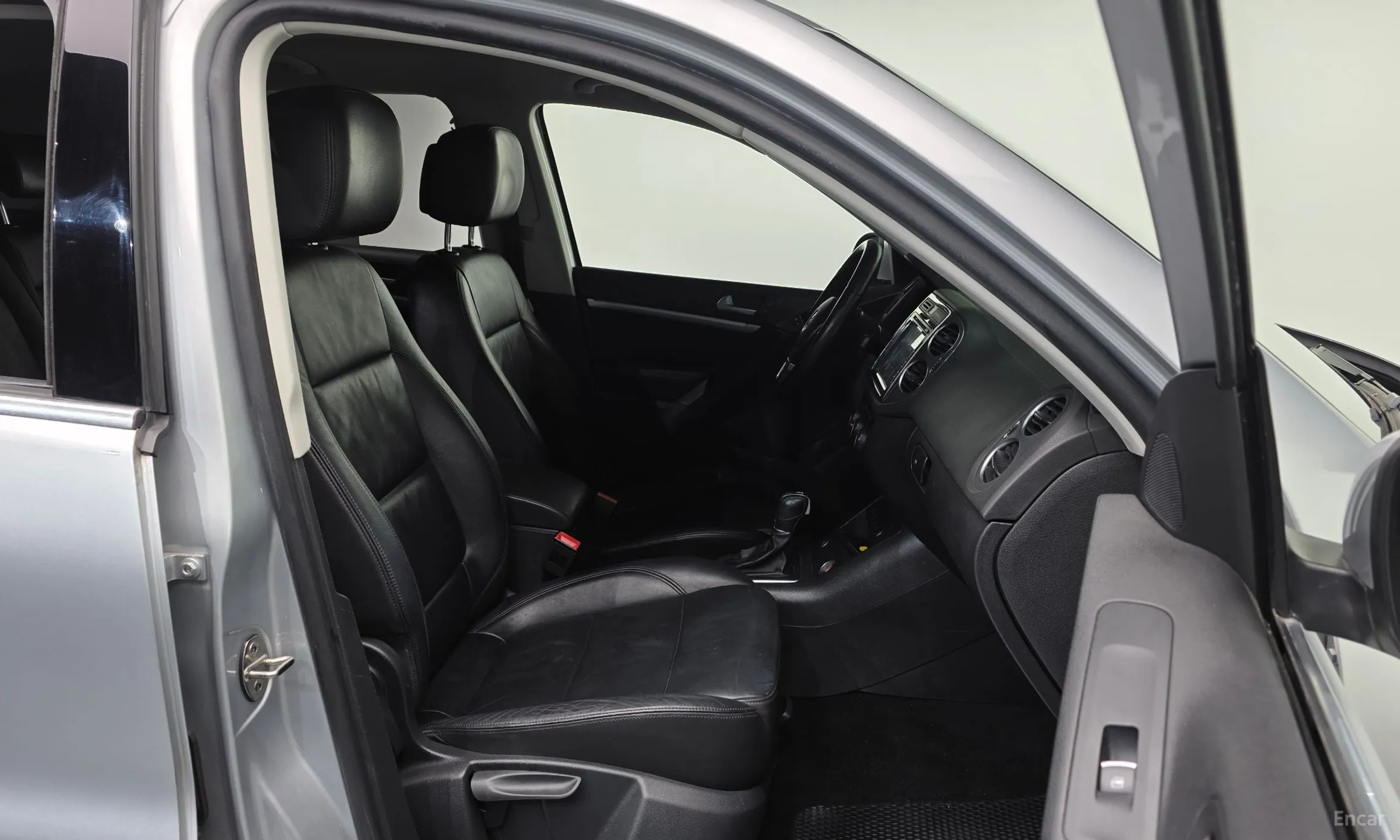 Volkswagen New Tiguan превью 10