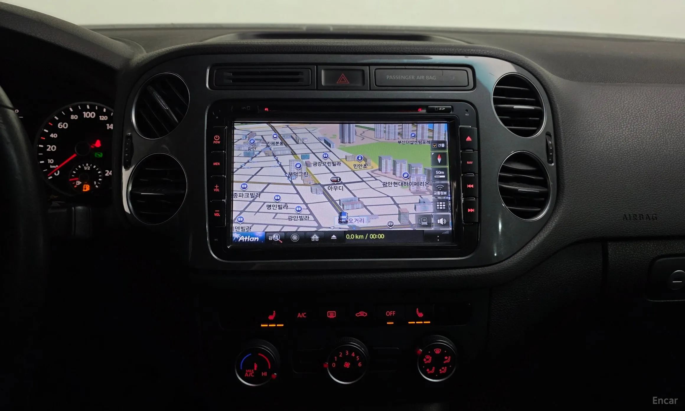 Volkswagen New Tiguan превью 14