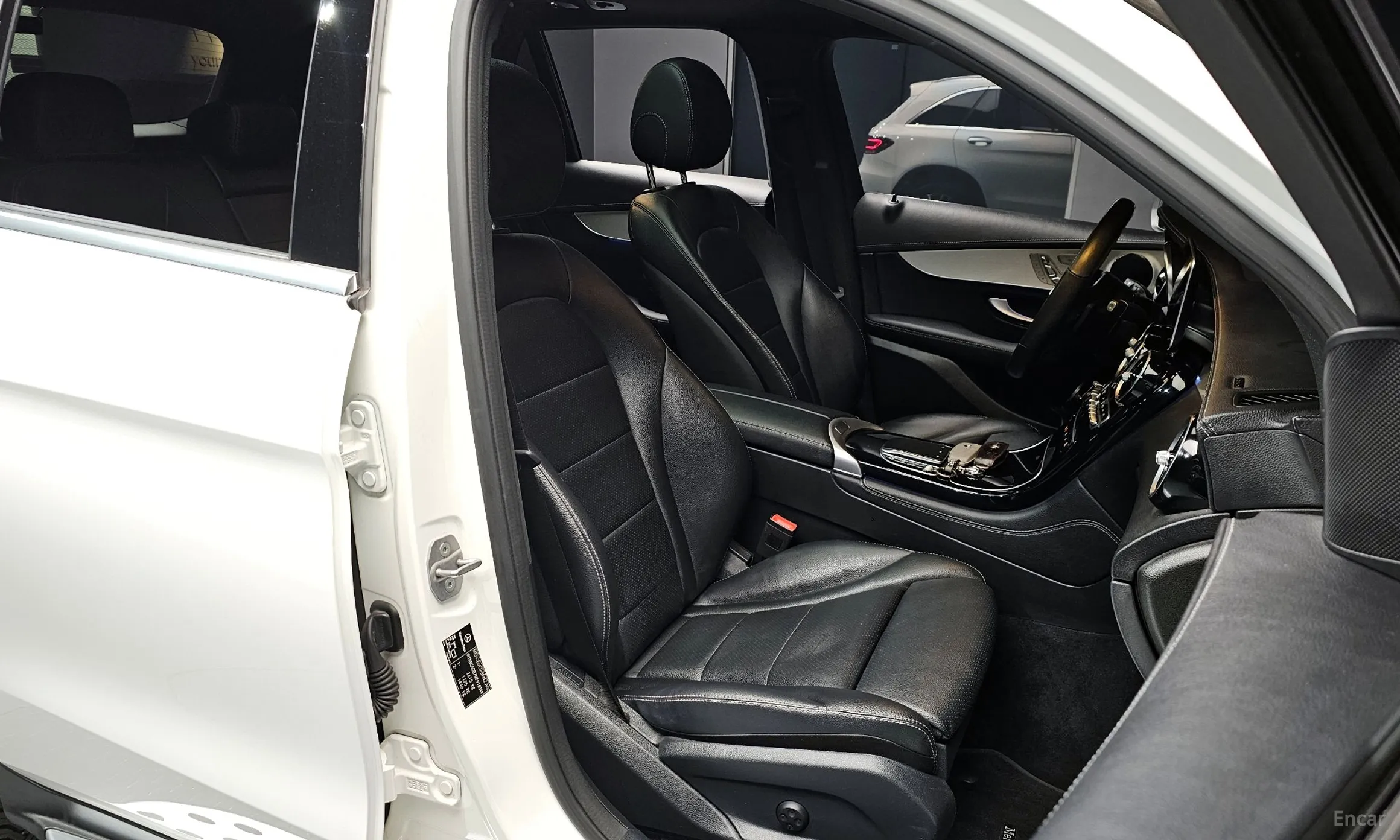 Mercedes Benz GLC-Class X253 превью 10
