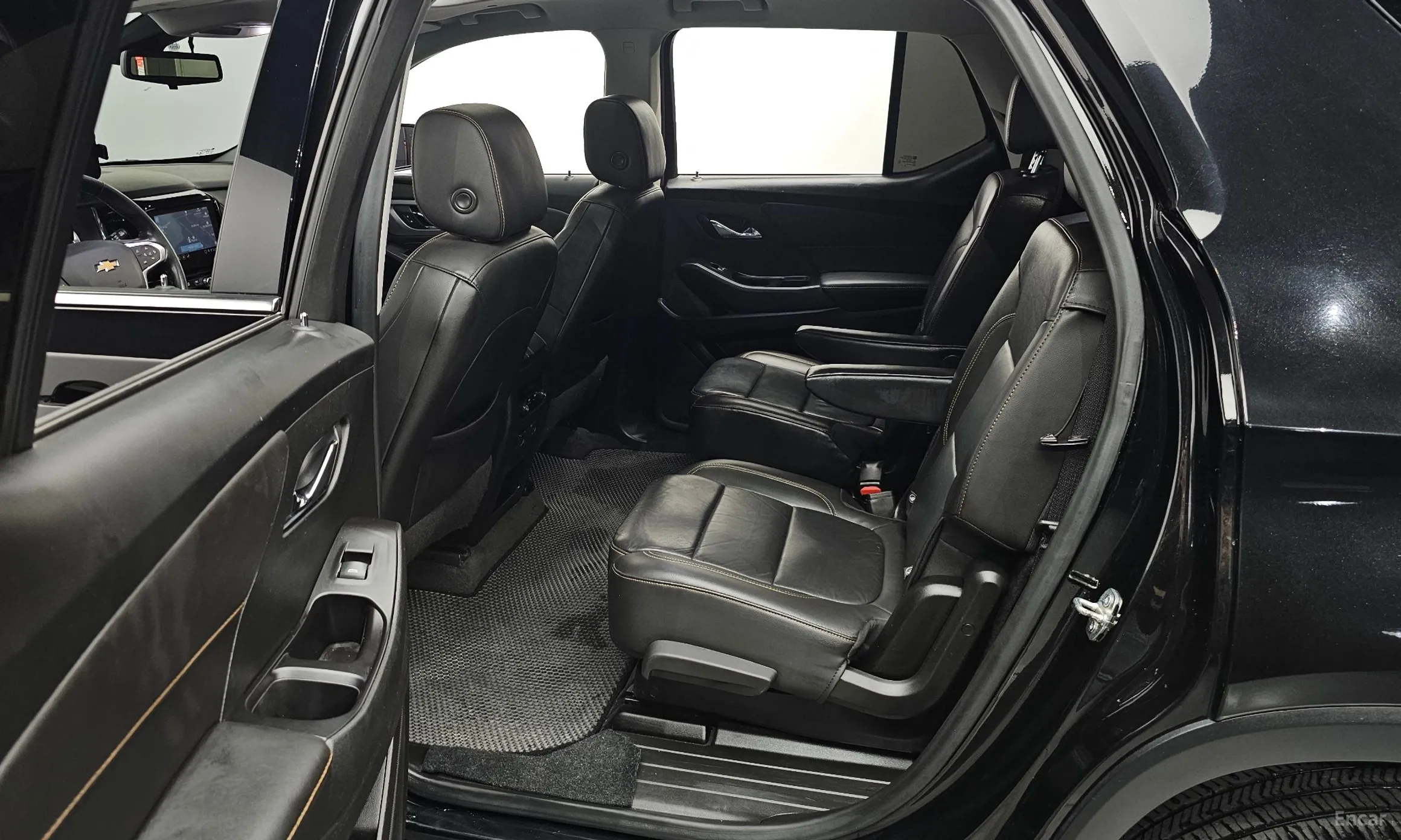Chevrolet (GM Daewoo) Traverse превью 11