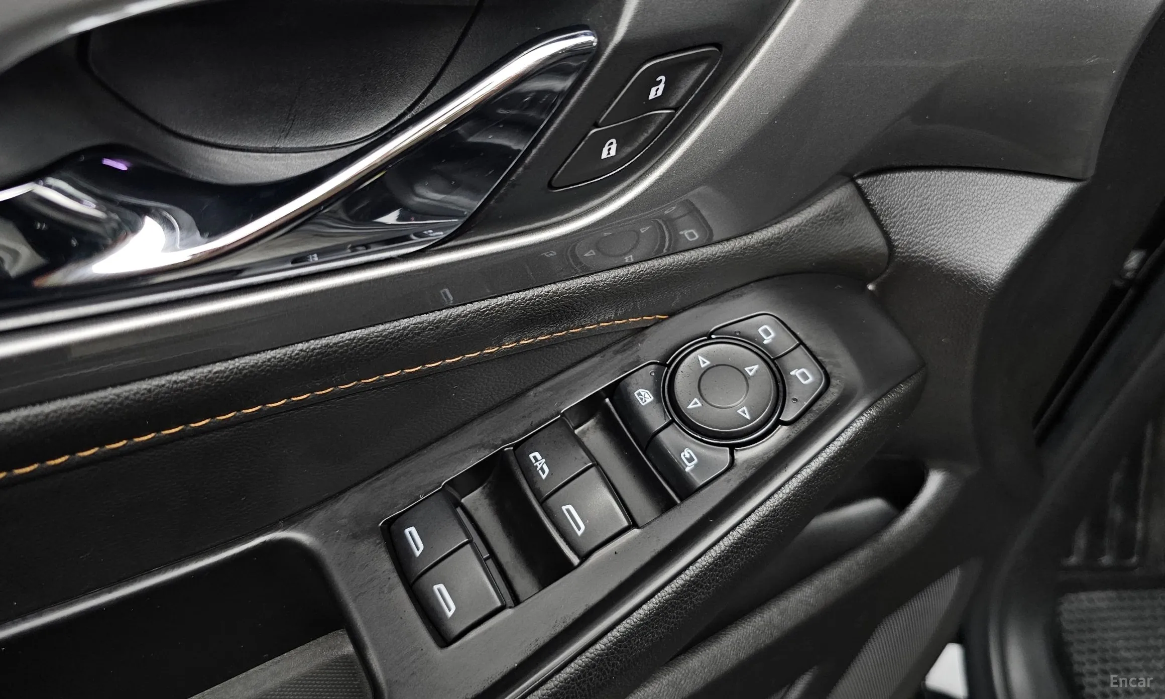 Chevrolet (GM Daewoo) Traverse превью 13