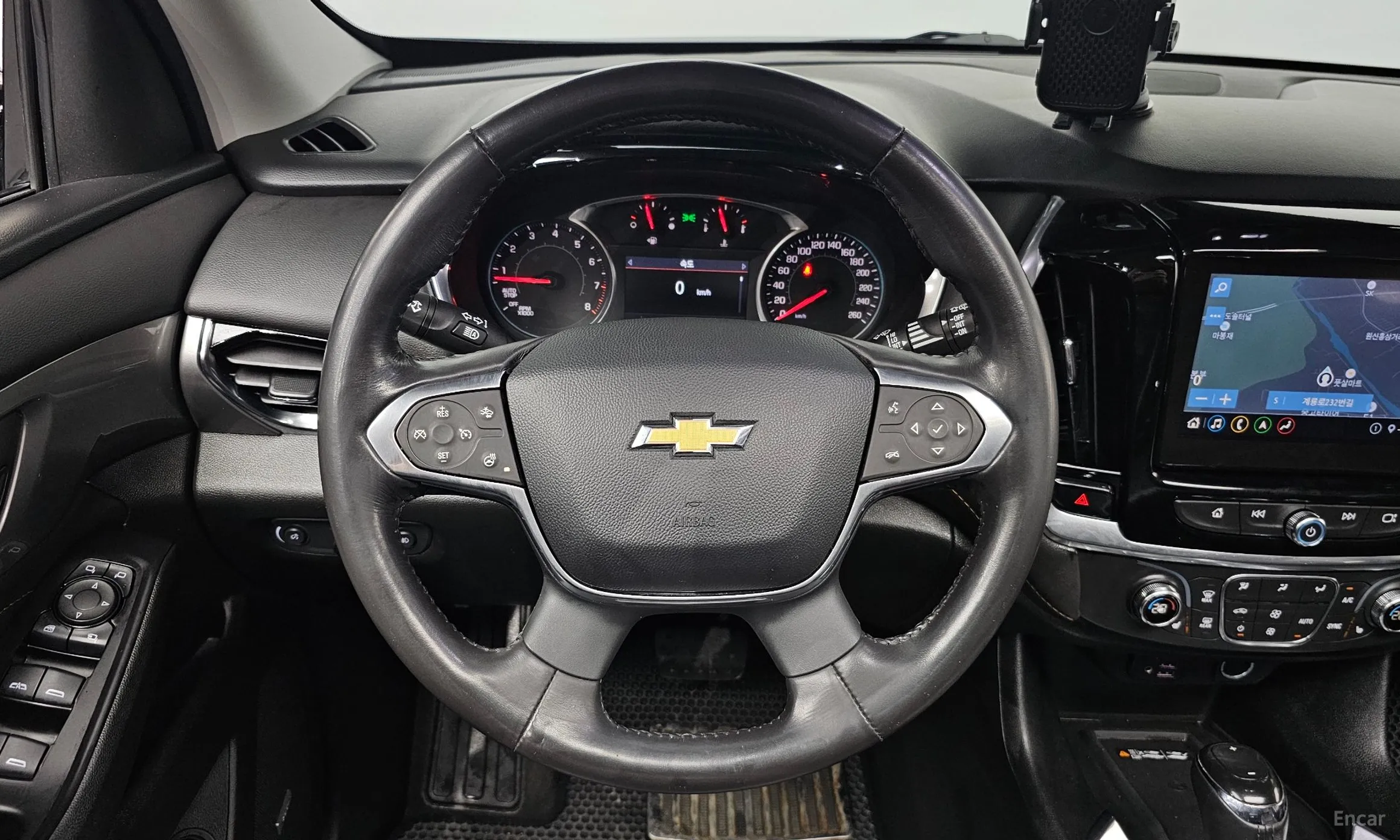 Chevrolet (GM Daewoo) Traverse превью 15