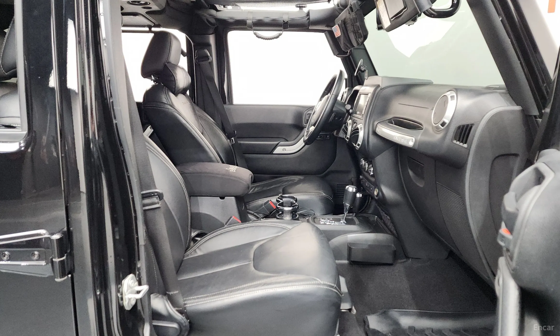 Jeep Wrangler (JK) превью 11