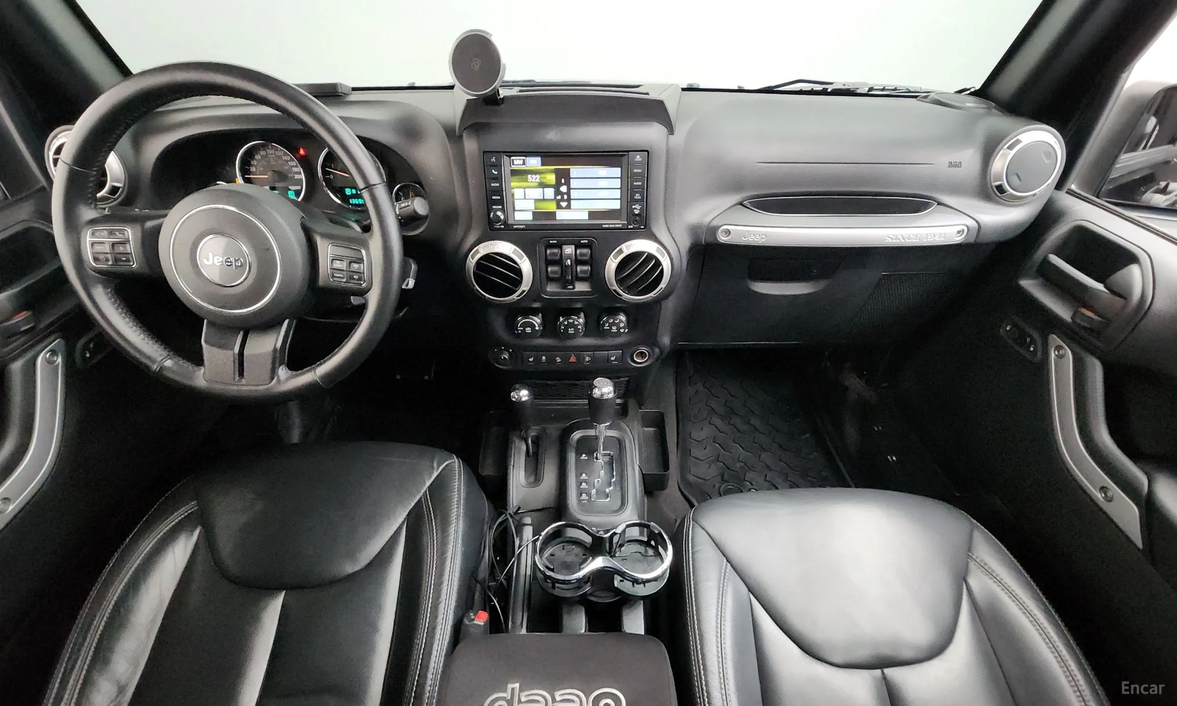 Jeep Wrangler (JK) превью 7