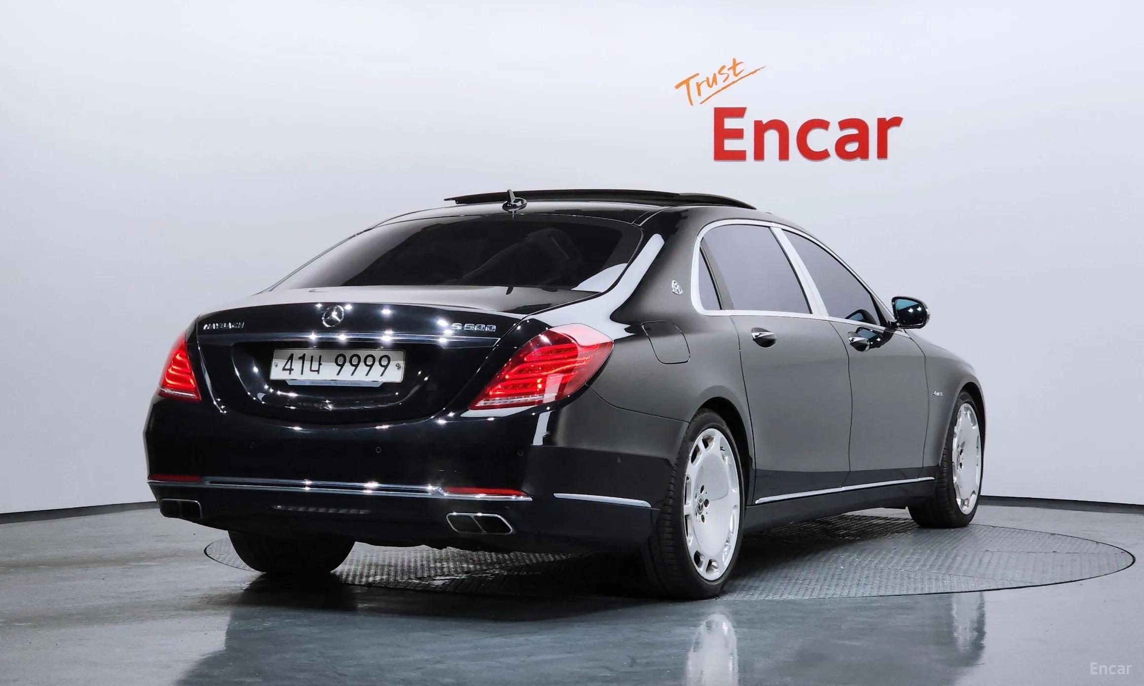 Mercedes Benz S-Class W222
