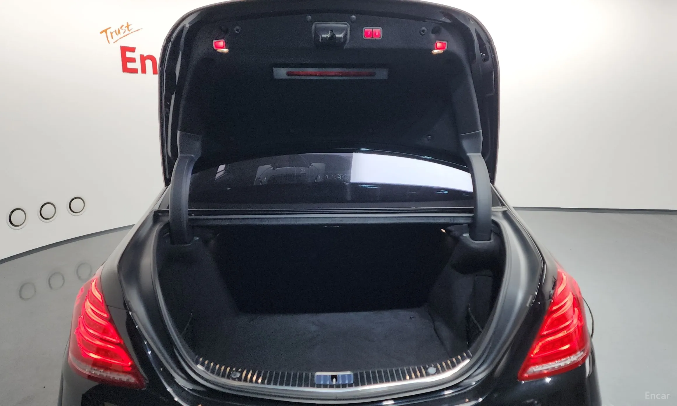 Mercedes Benz S-Class W222 превью 20