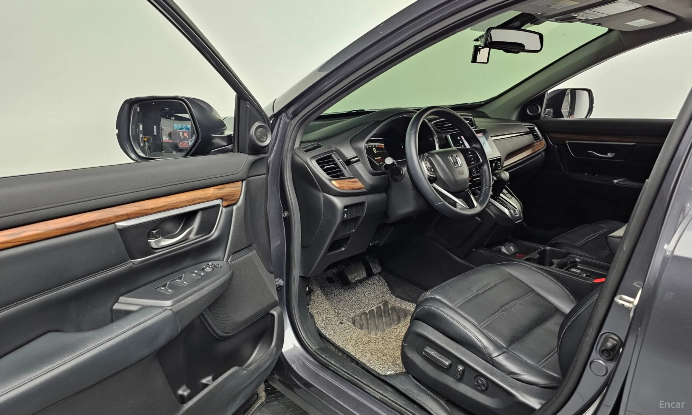 Honda CR-V 5th generation превью 10