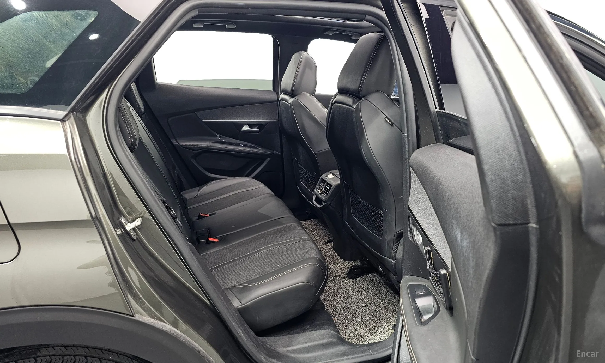 Peugeot 3008 2nd generation превью 11