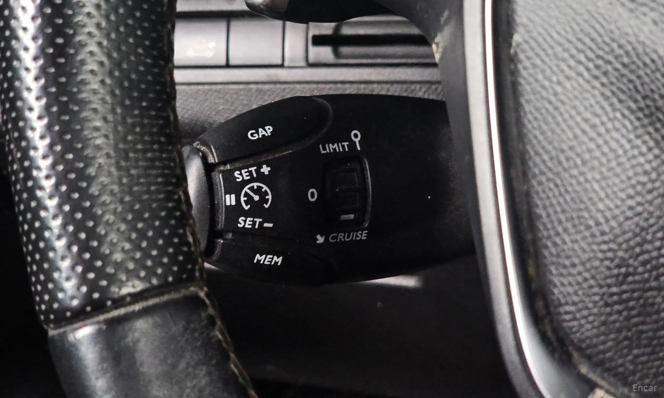 Peugeot 3008 2nd generation превью 19