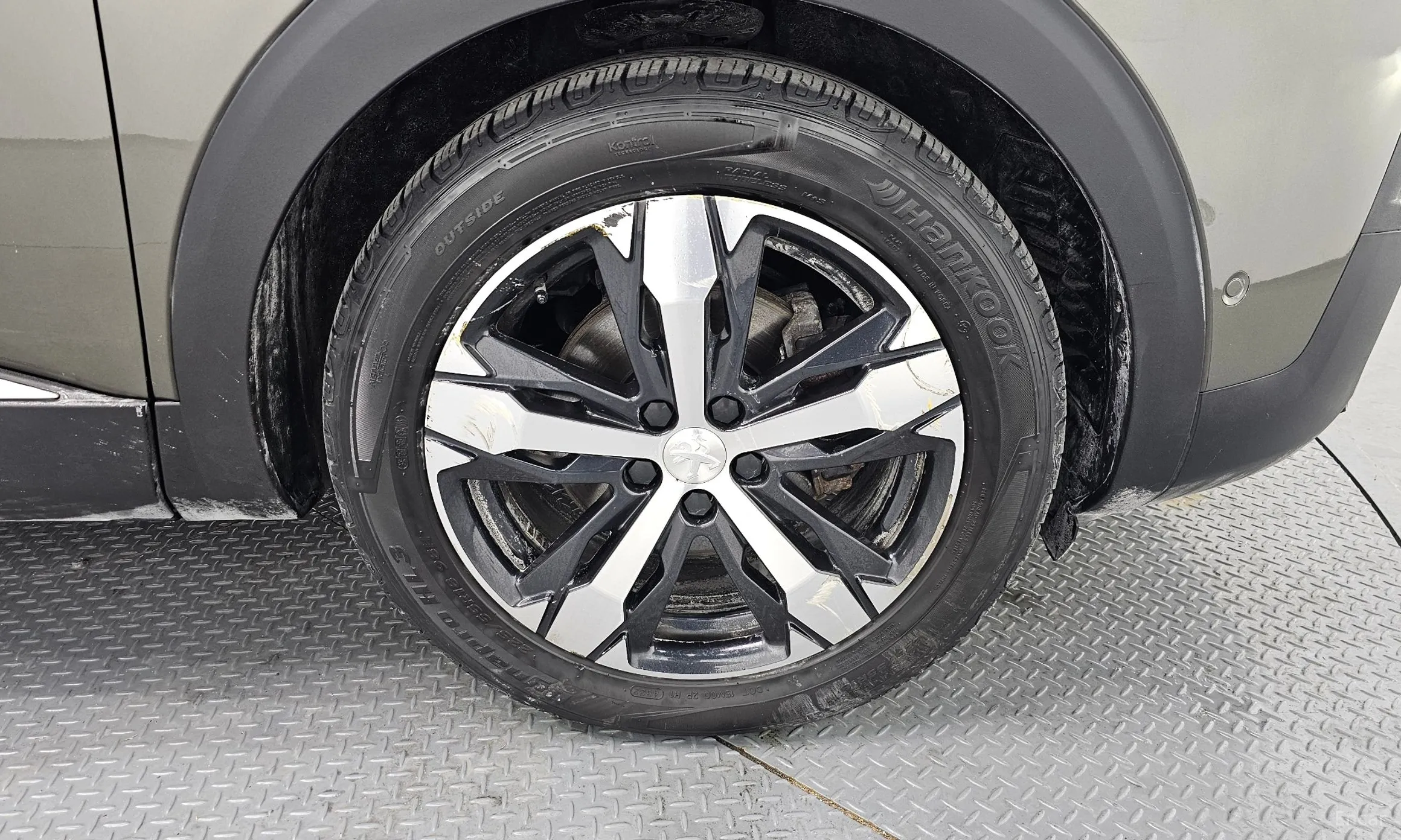 Peugeot 3008 2nd generation превью 5