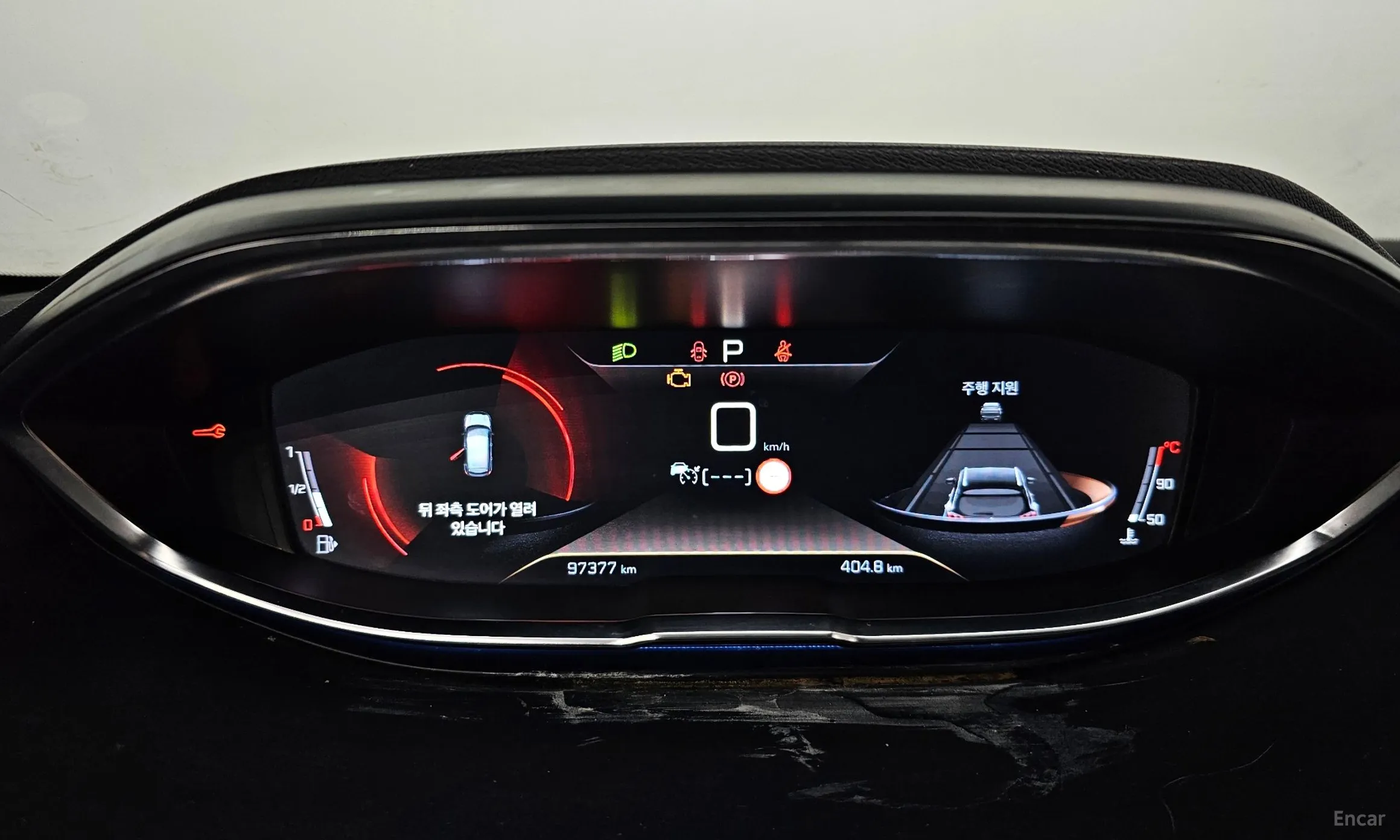 Peugeot 3008 2nd generation превью 8