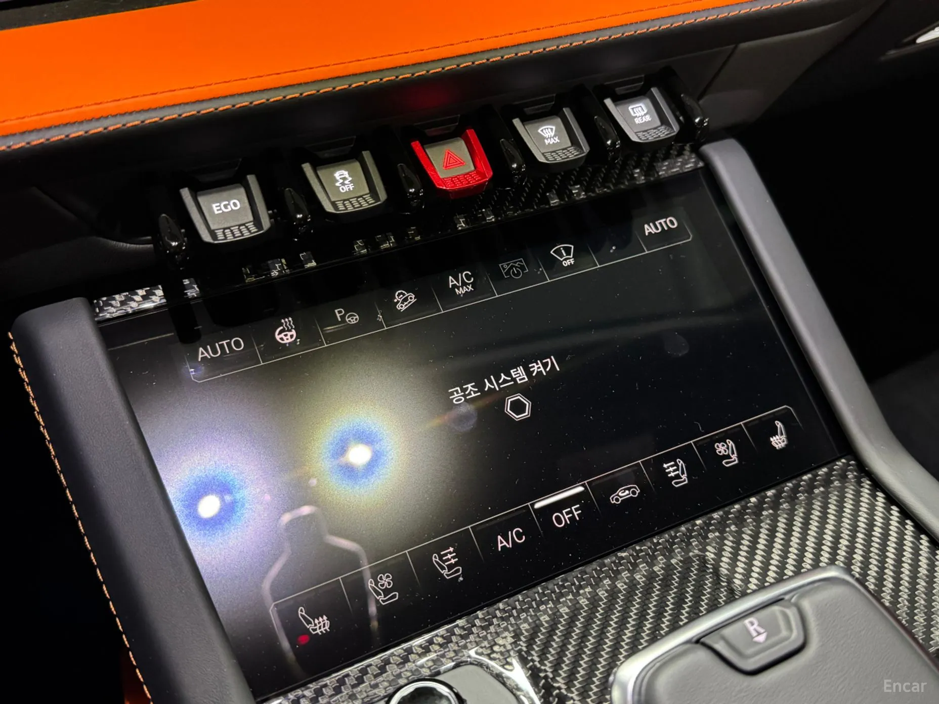 Lamborghini Urus превью 9