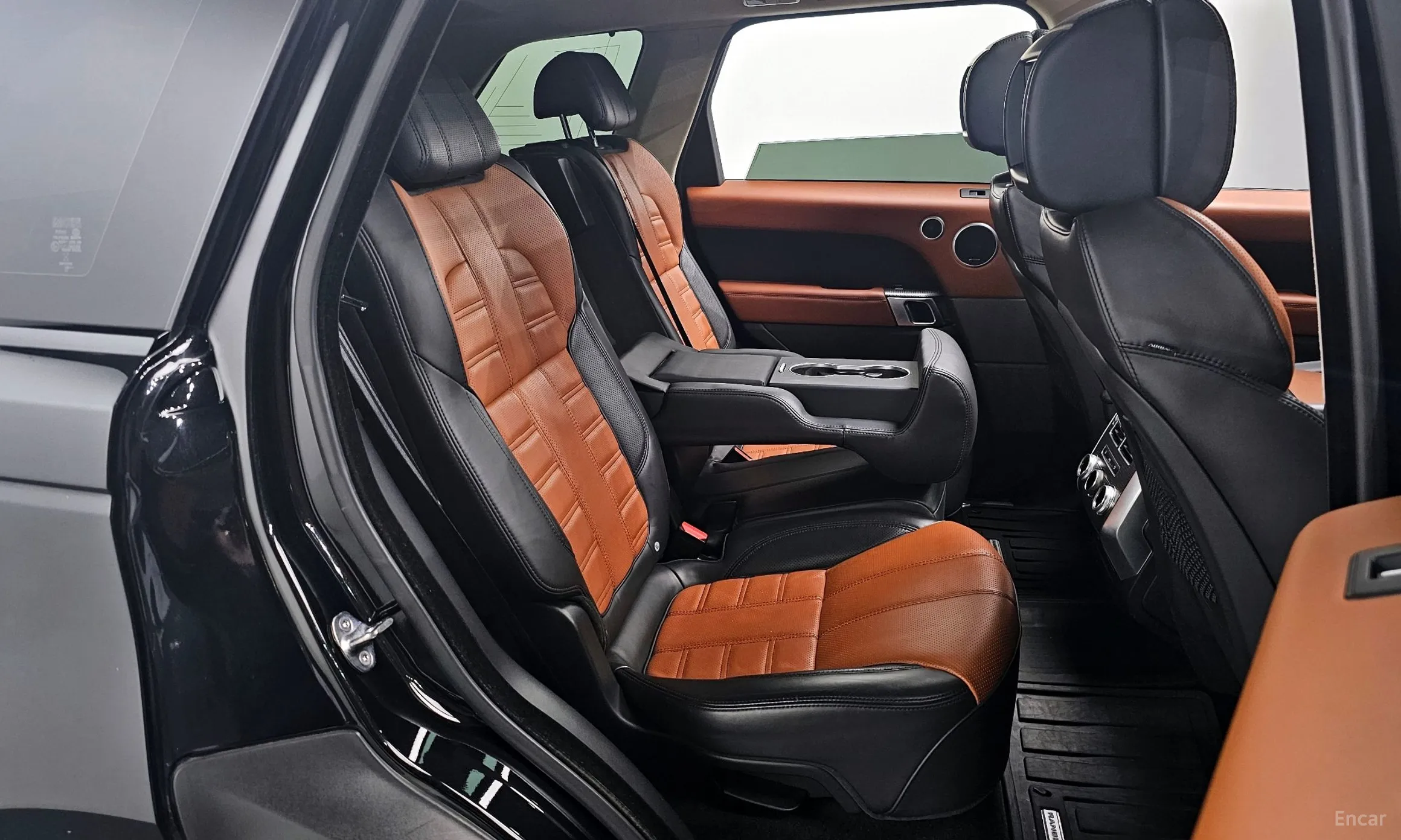 Land Rover Range Rover Sport 2nd Generation превью 12