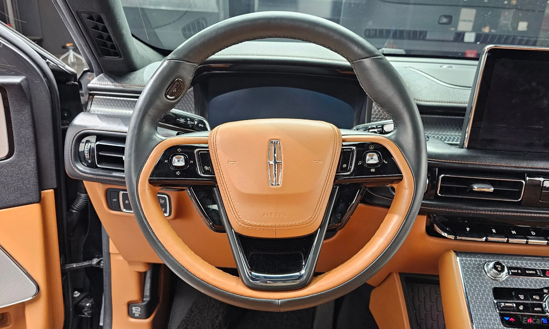 Lincoln Aviator 2nd Generation превью 13
