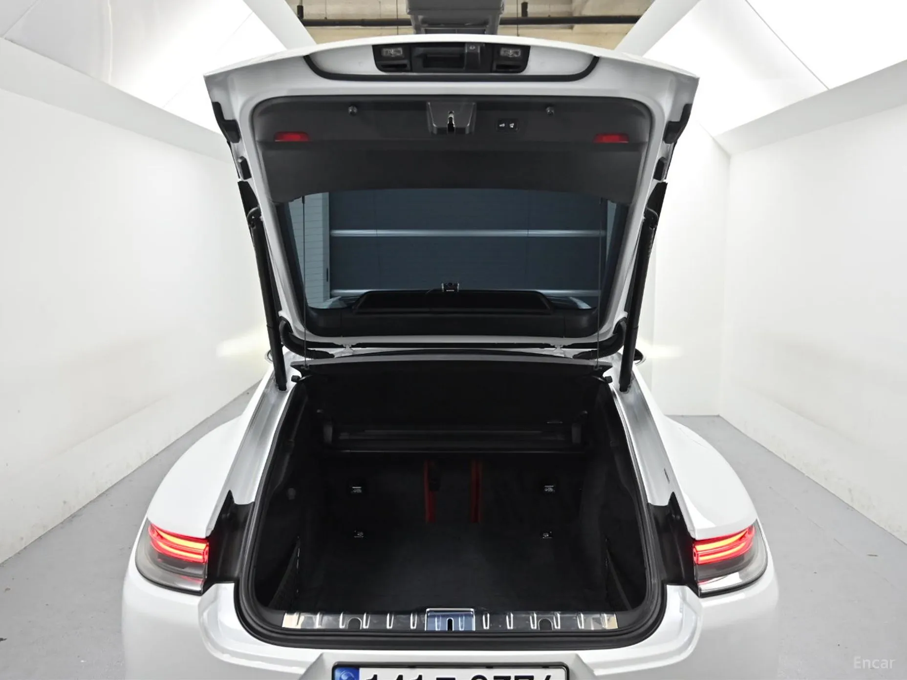 Porsche Panamera (971) превью 20