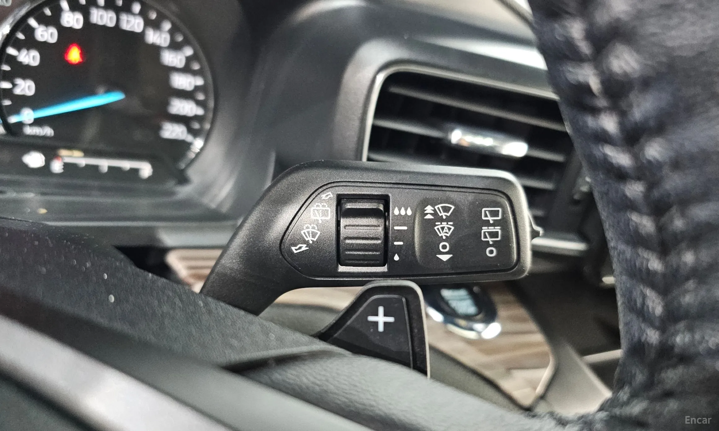 Ford Explorer 6th Generation превью 13