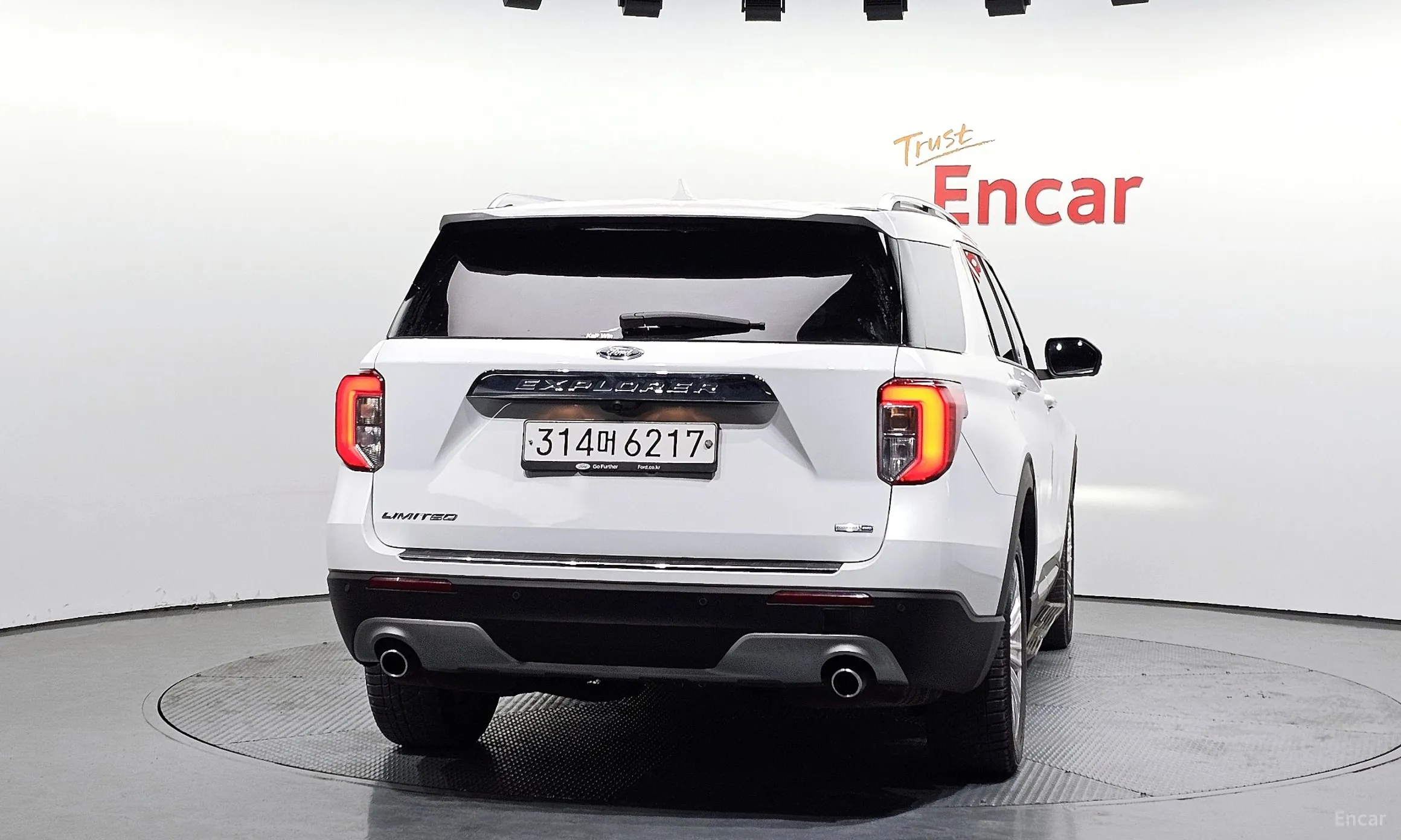 Ford Explorer 6th Generation превью 4