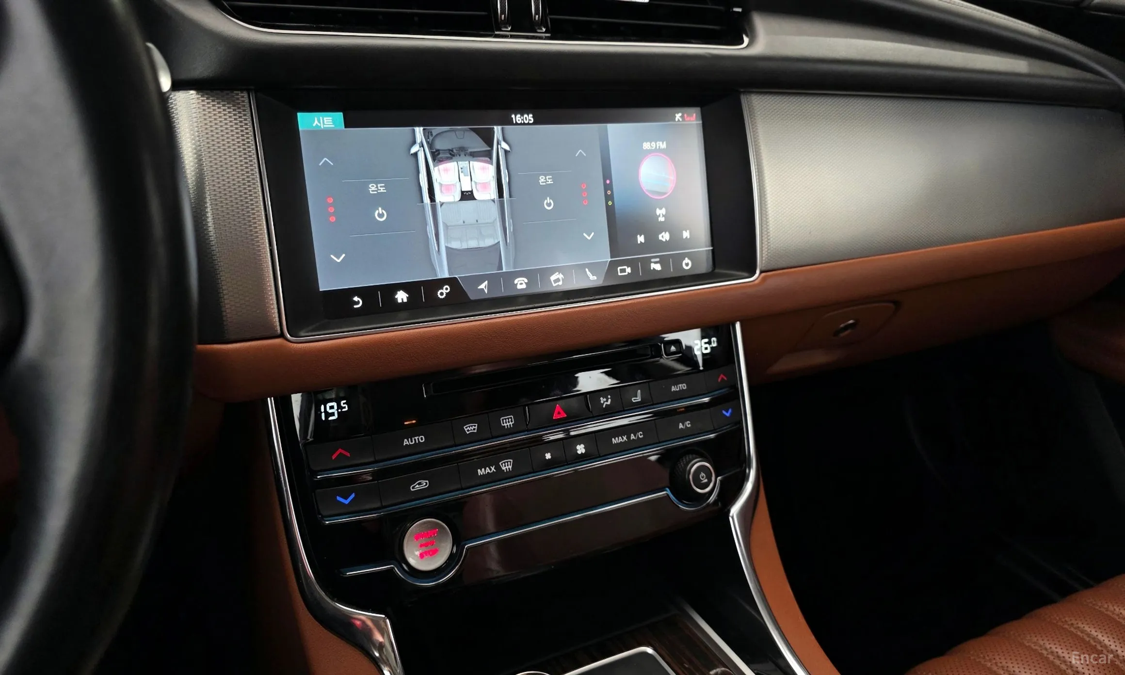 Jaguar XF (x260) превью 14
