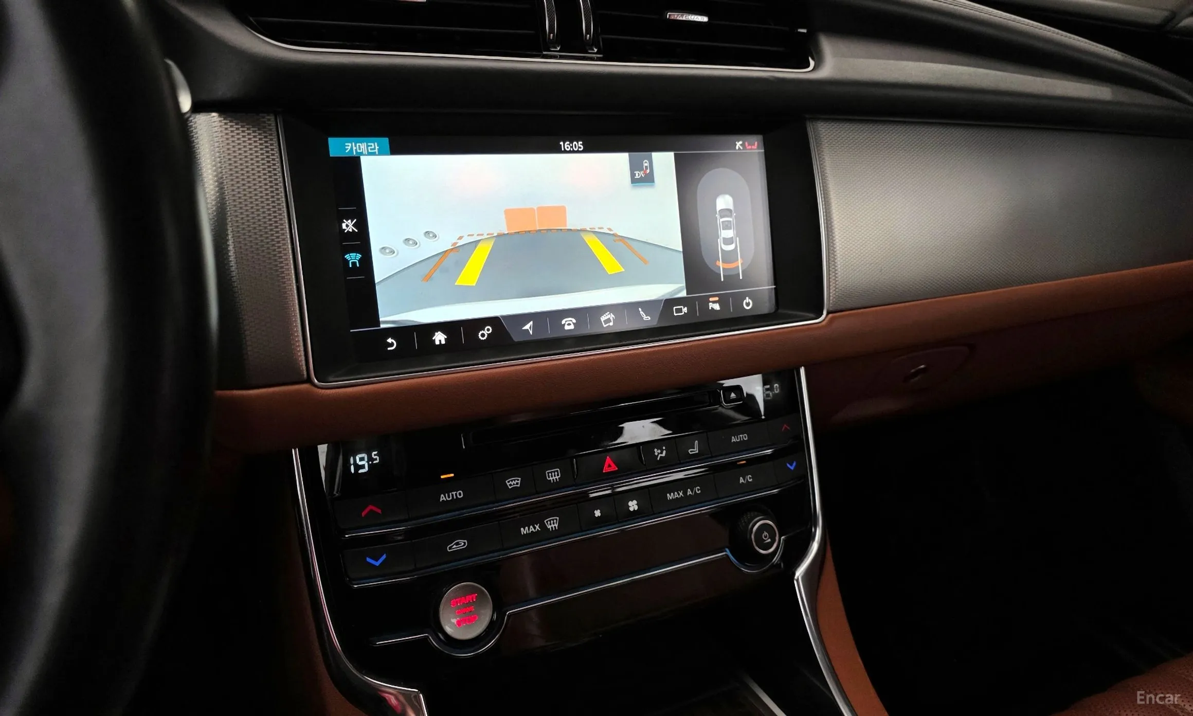 Jaguar XF (x260) превью 15