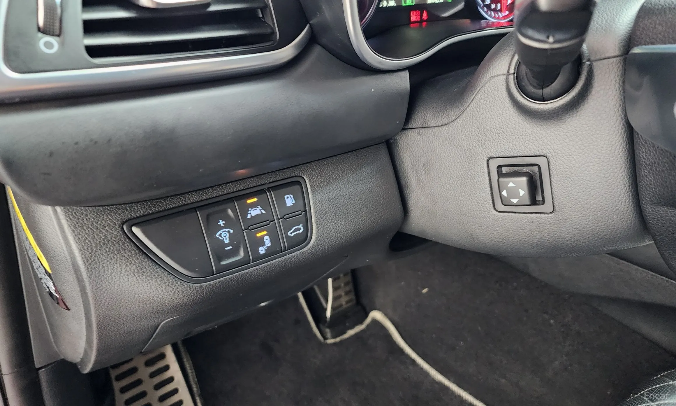 Genesis G70 превью 14