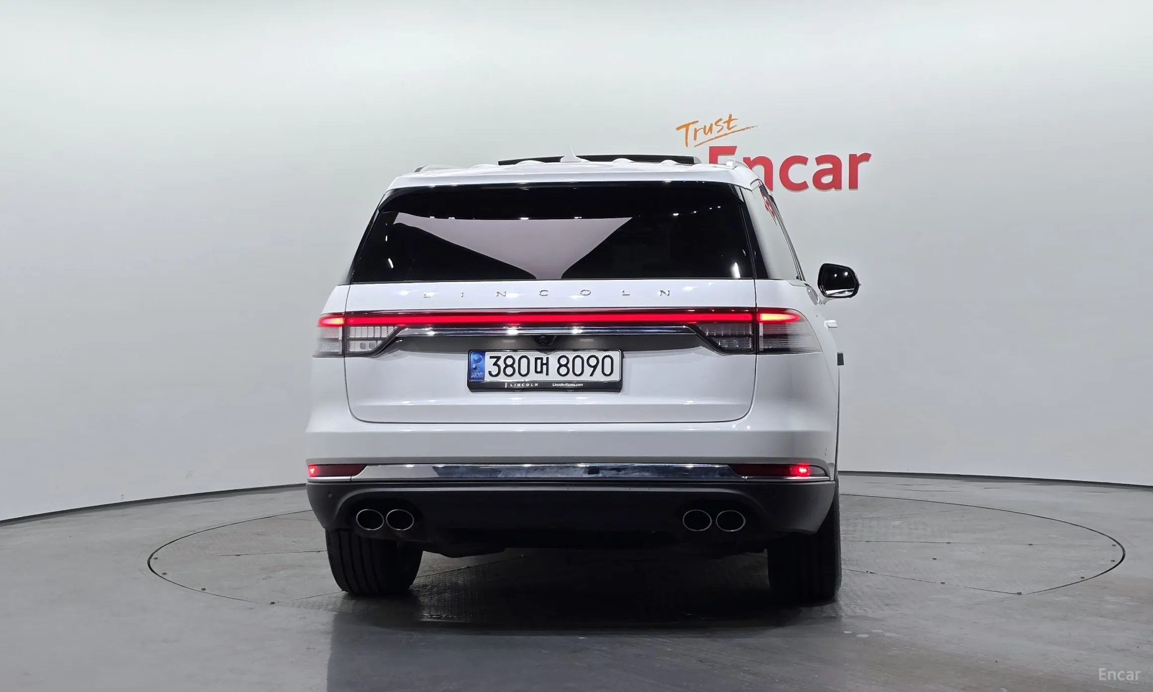 Lincoln Aviator 2nd Generation превью 4