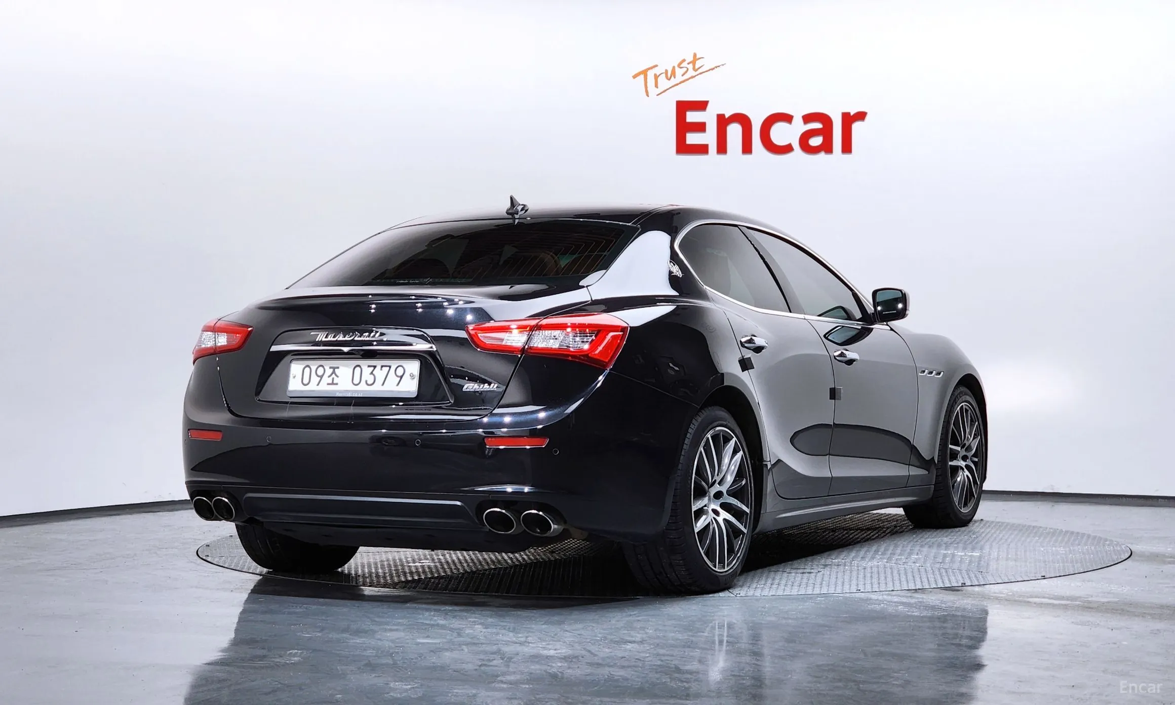 Maserati Ghibli превью 2