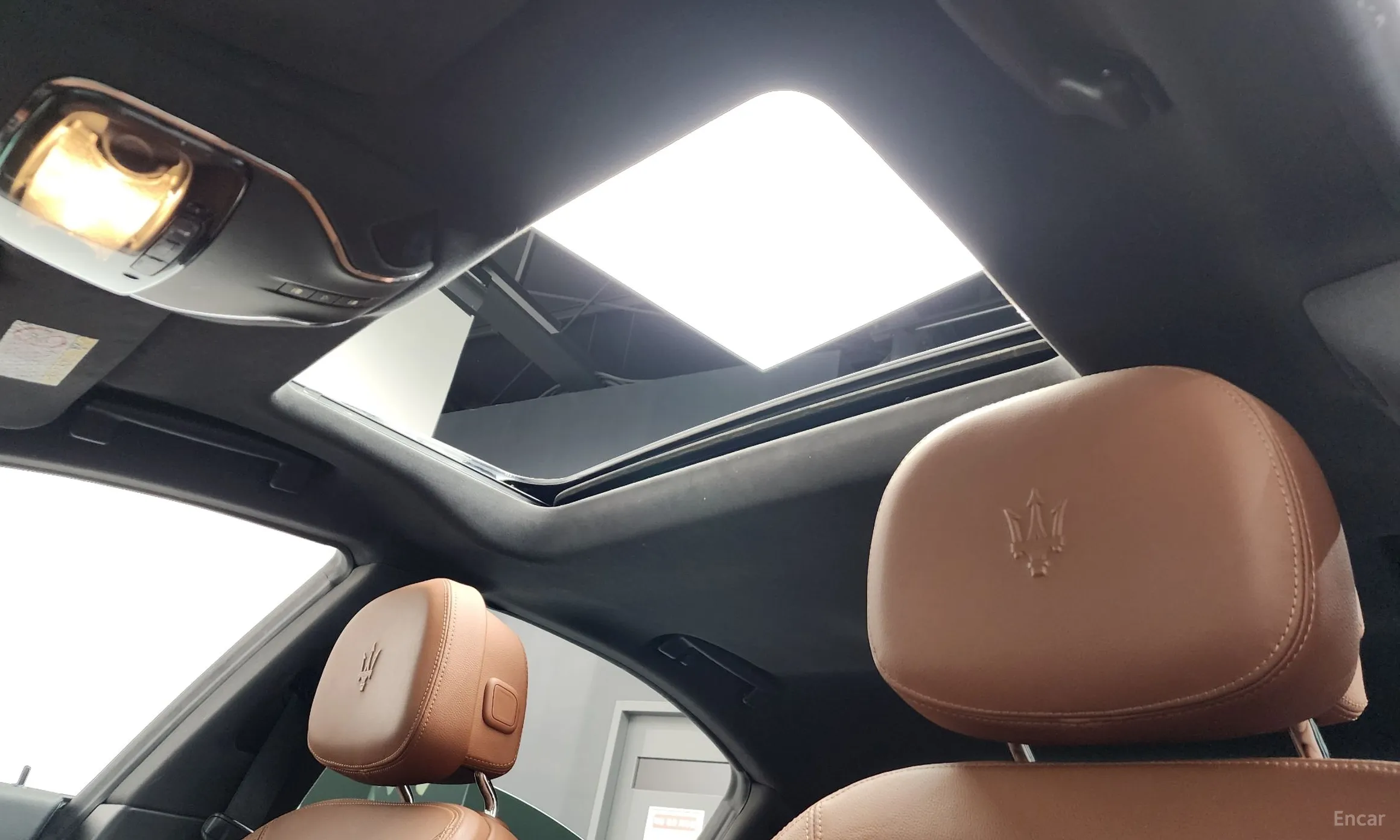Maserati Ghibli превью 18