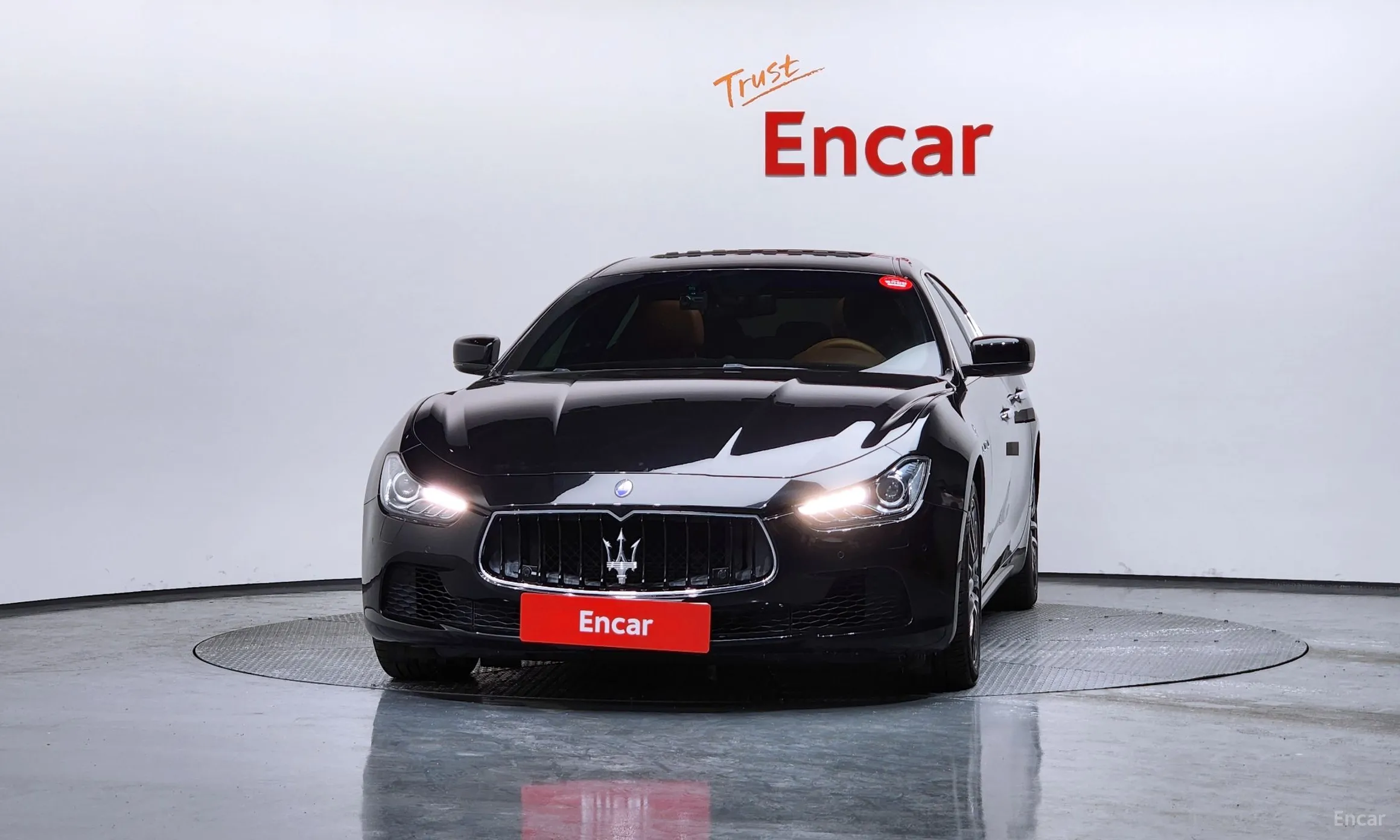 Maserati Ghibli превью 3