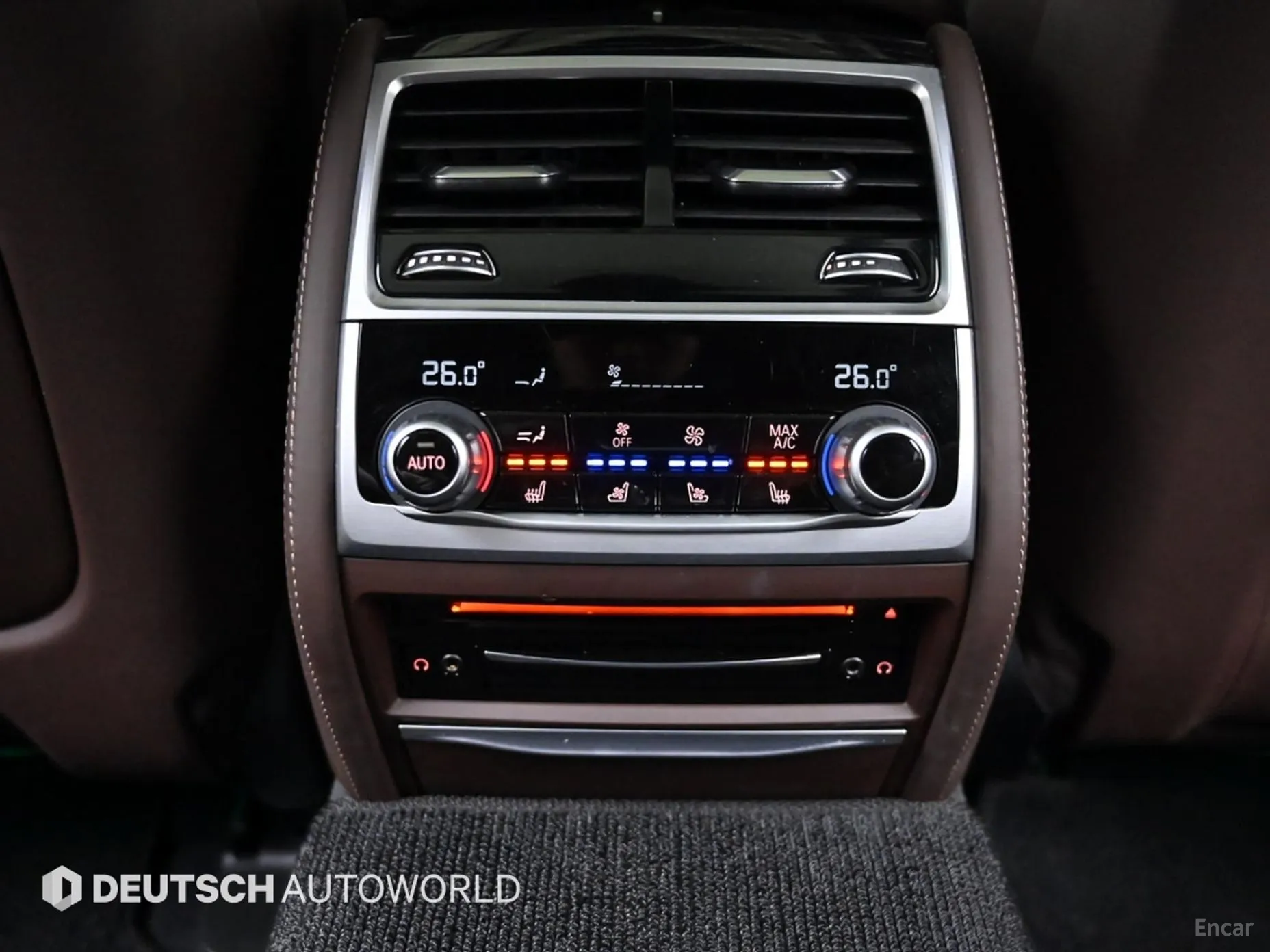 BMW 7 Series (G11) превью 16