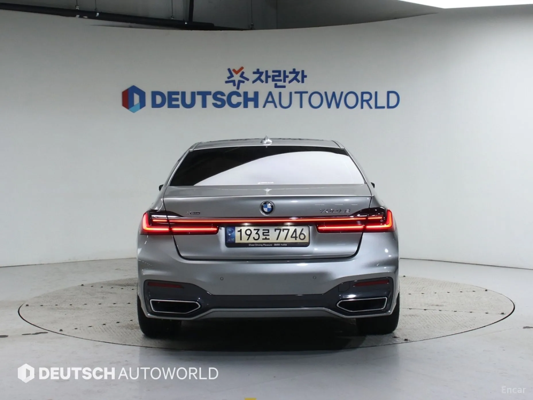 BMW 7 Series (G11) превью 4