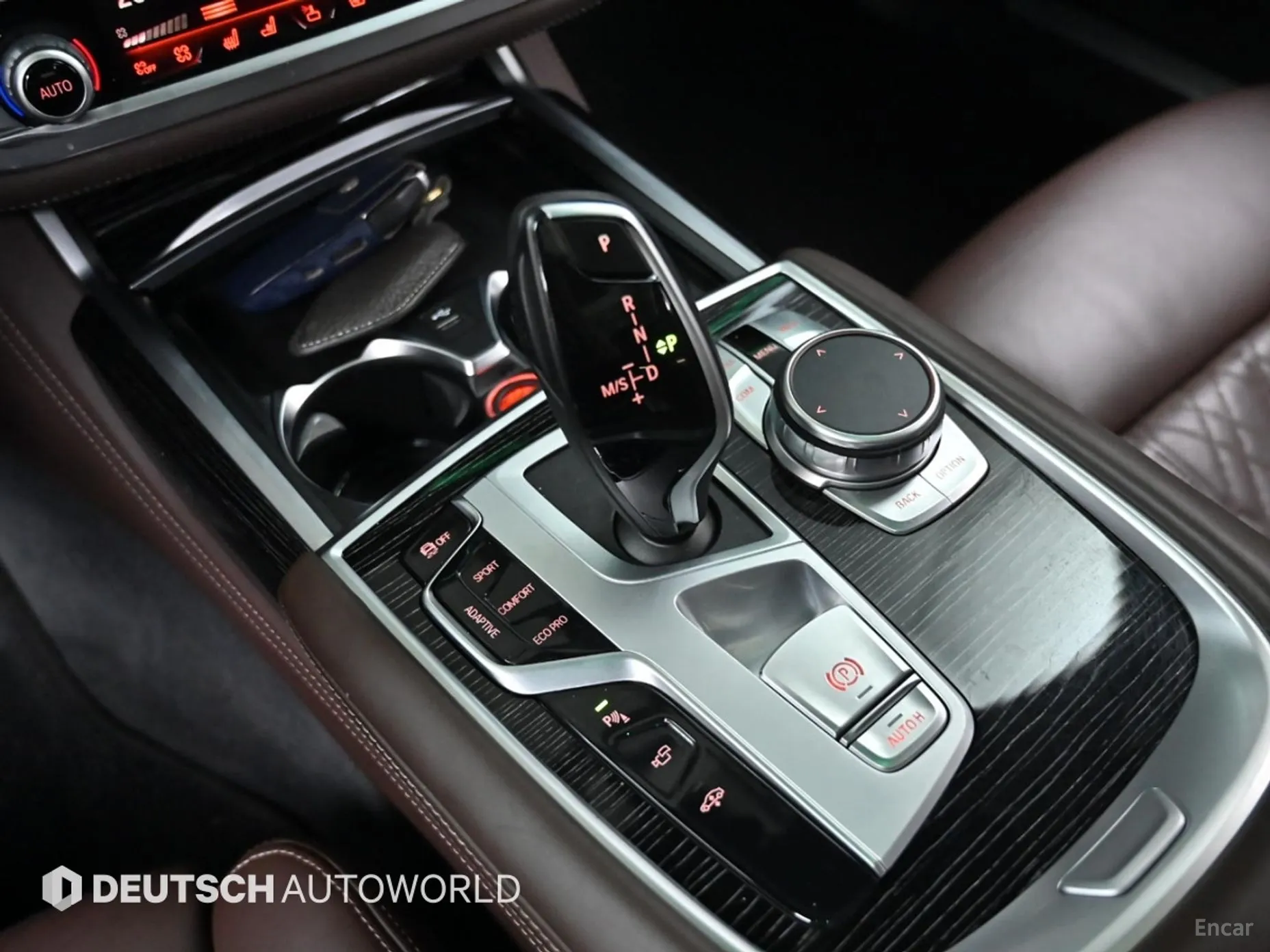 BMW 7 Series (G11) превью 9